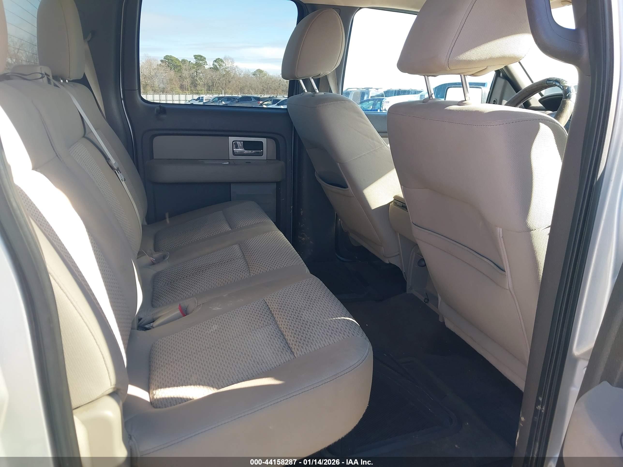 FORD F-150 image 8