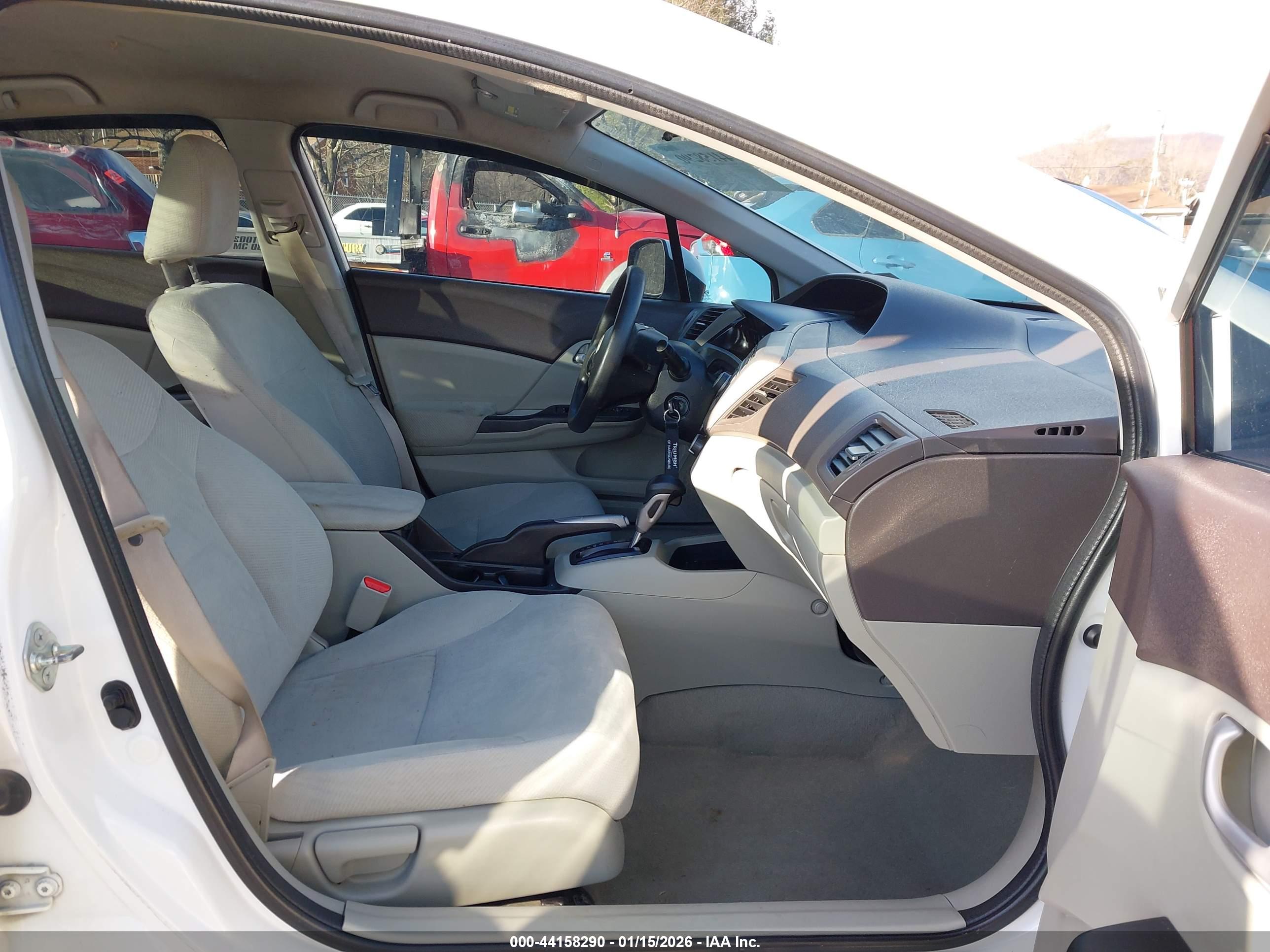 HONDA CIVIC image 5