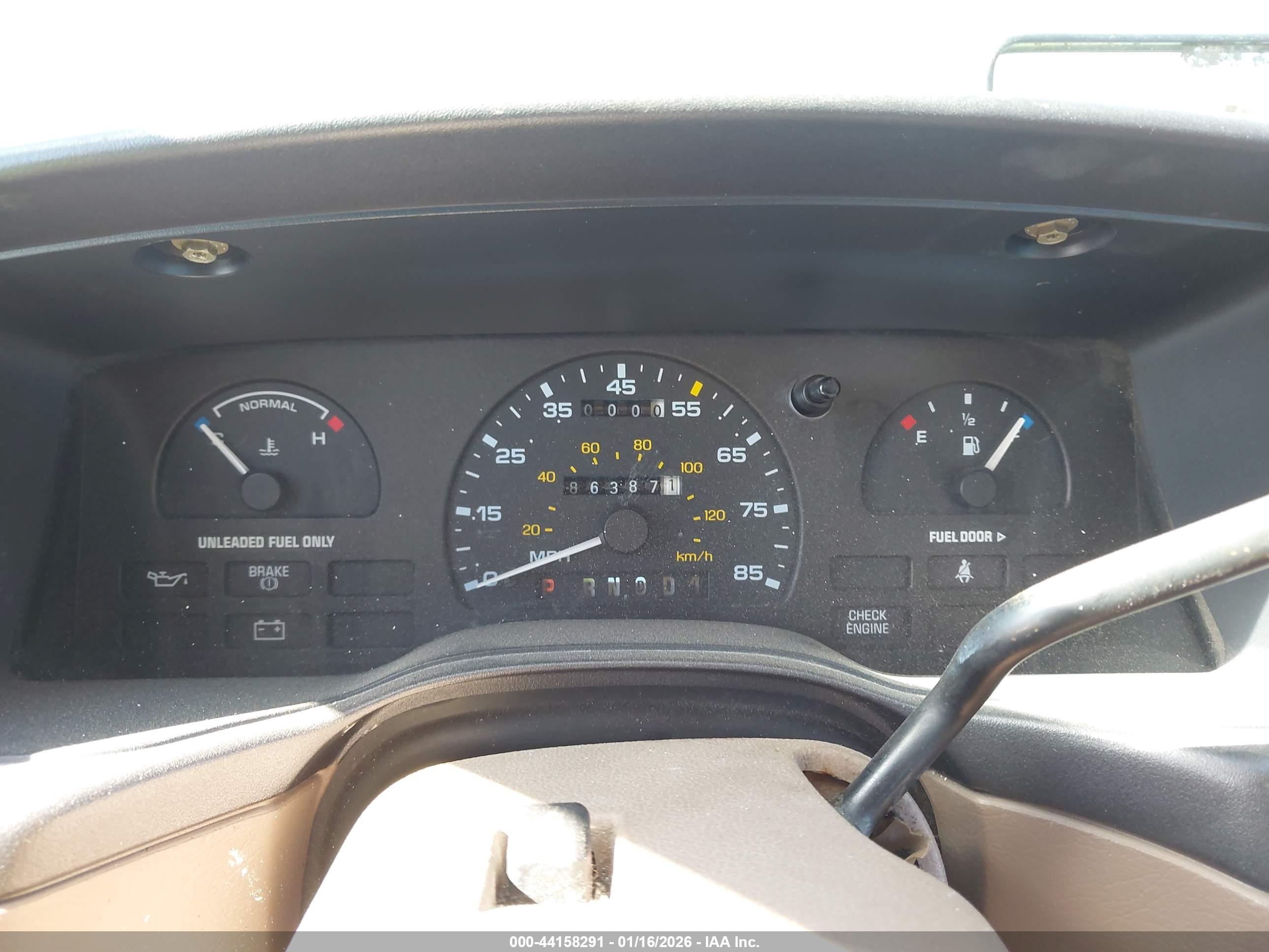 FORD TAURUS image 7
