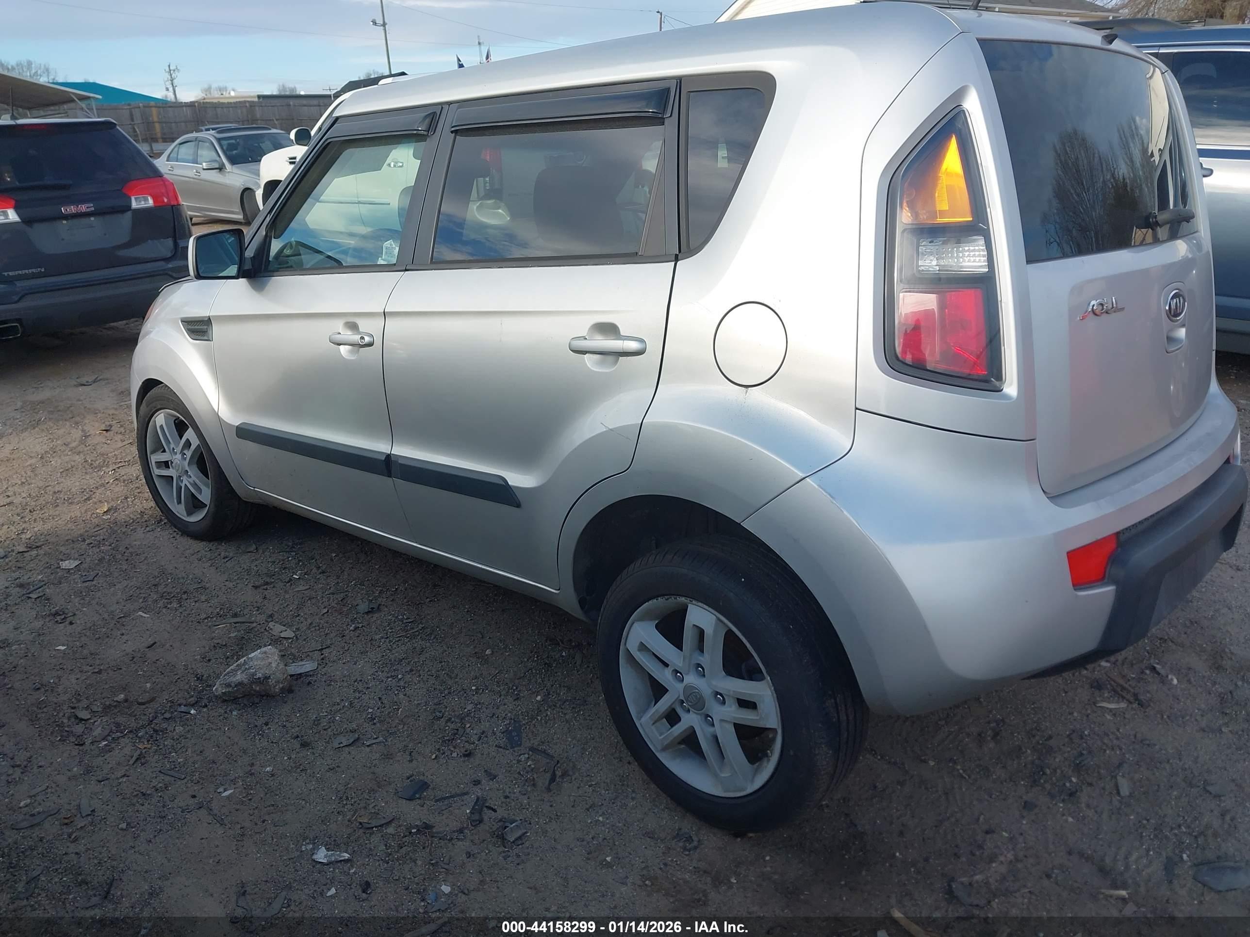 KIA SOUL image 3