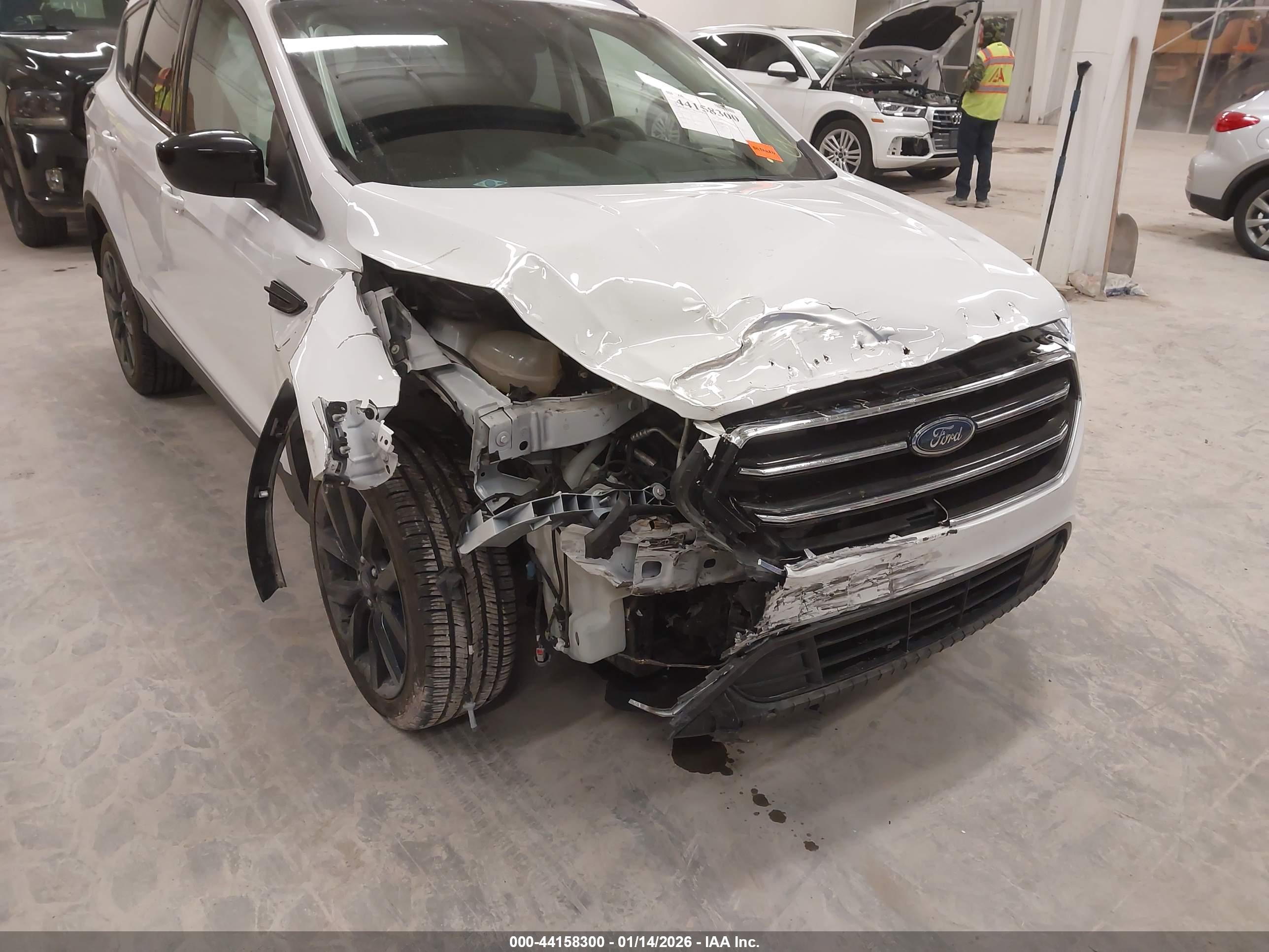 FORD ESCAPE image 6