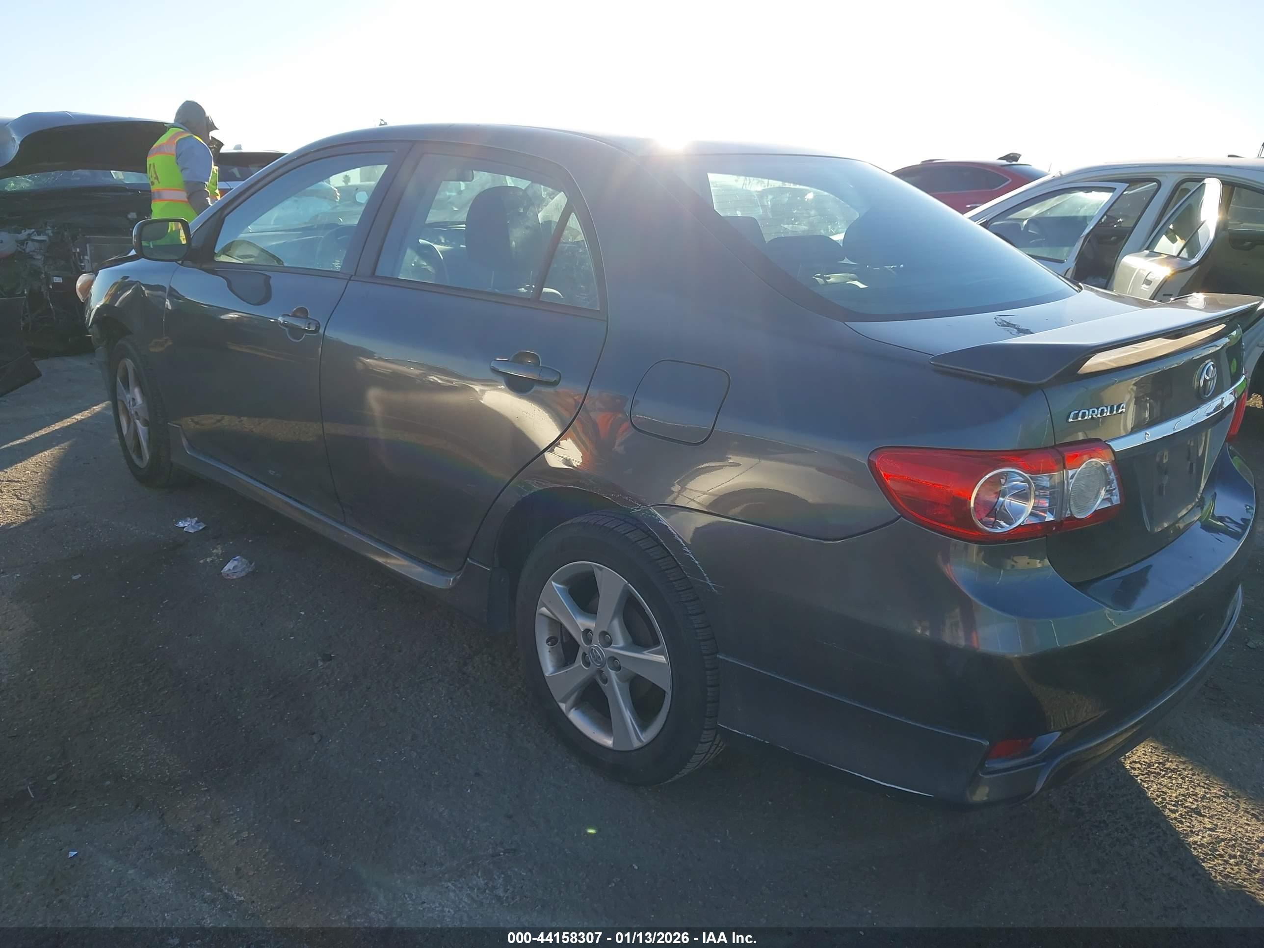 TOYOTA COROLLA image 3