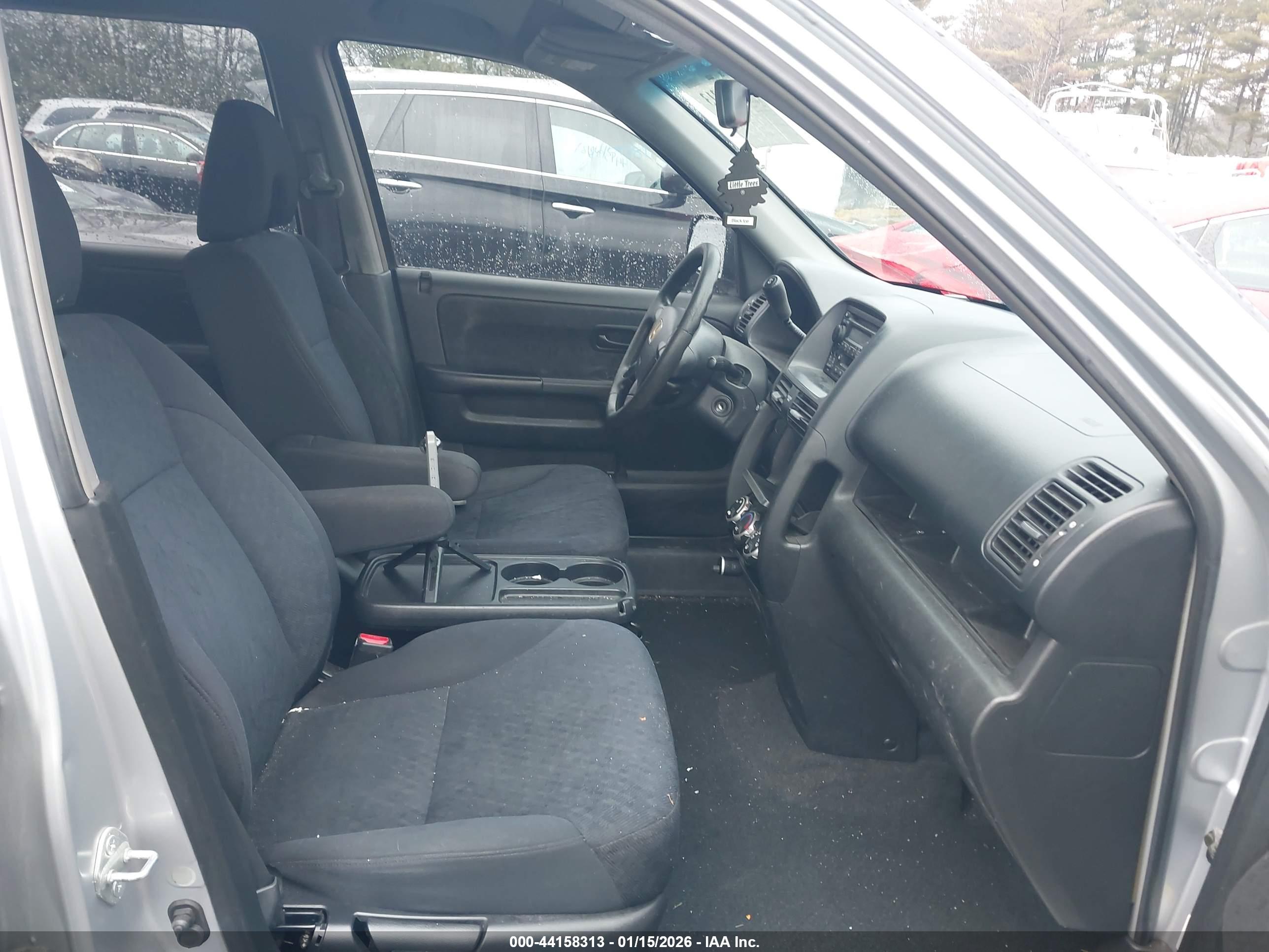 HONDA CR-V image 5