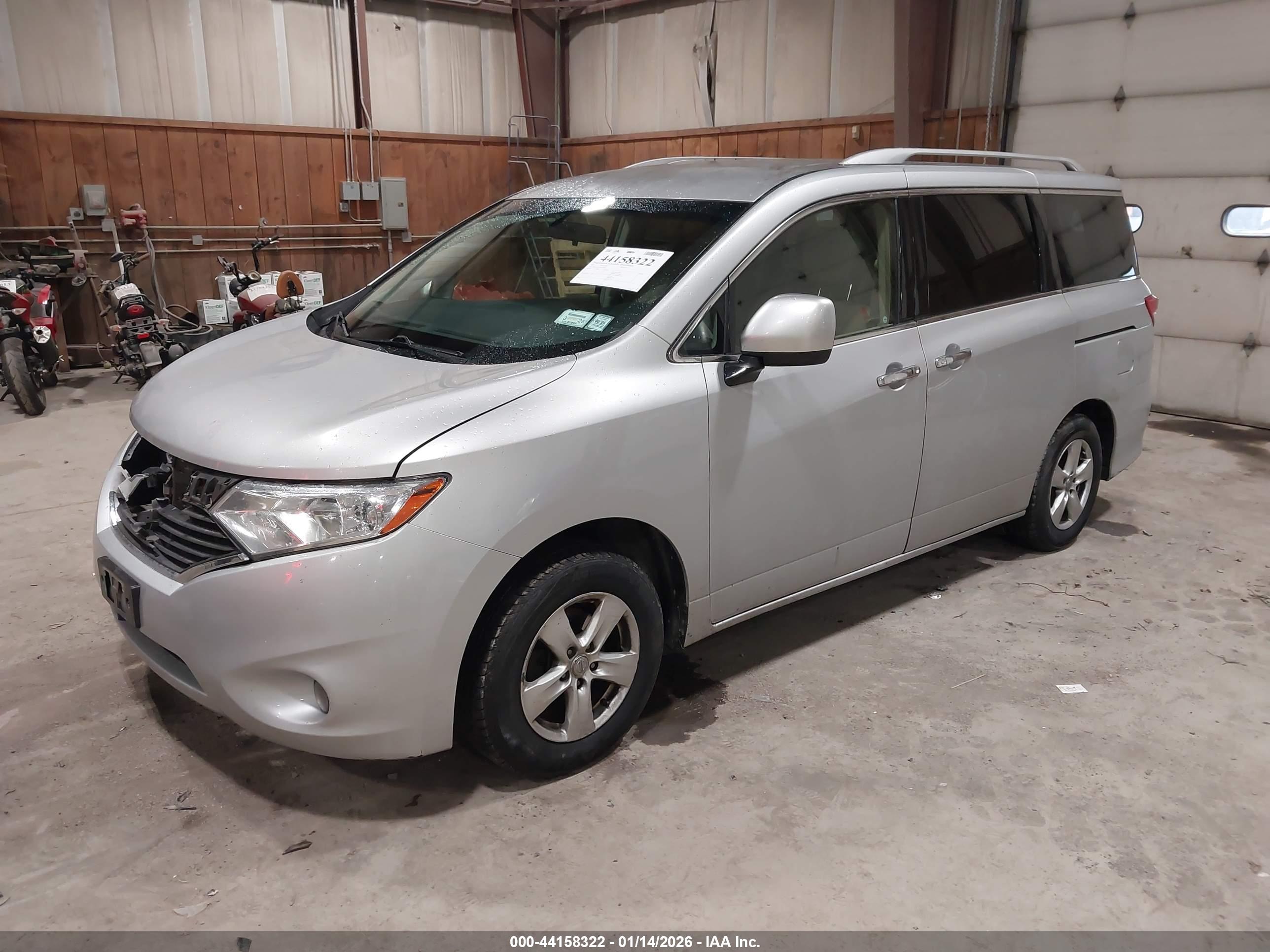 NISSAN QUEST image 2
