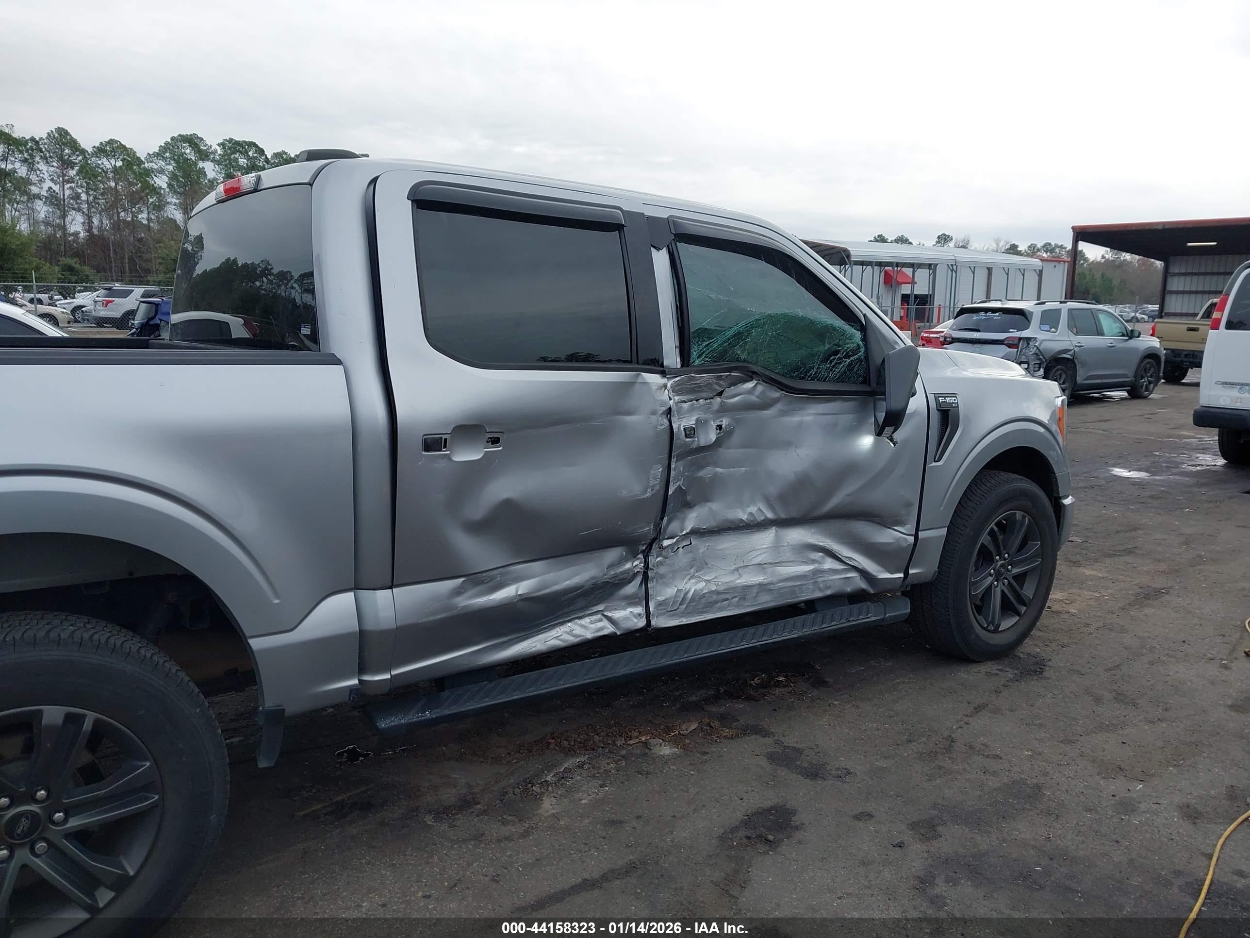 FORD F-150 image 6