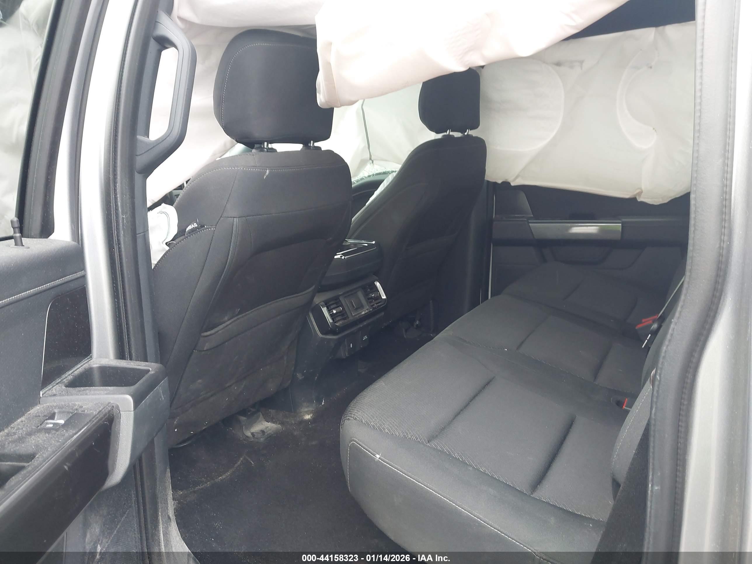 FORD F-150 image 8
