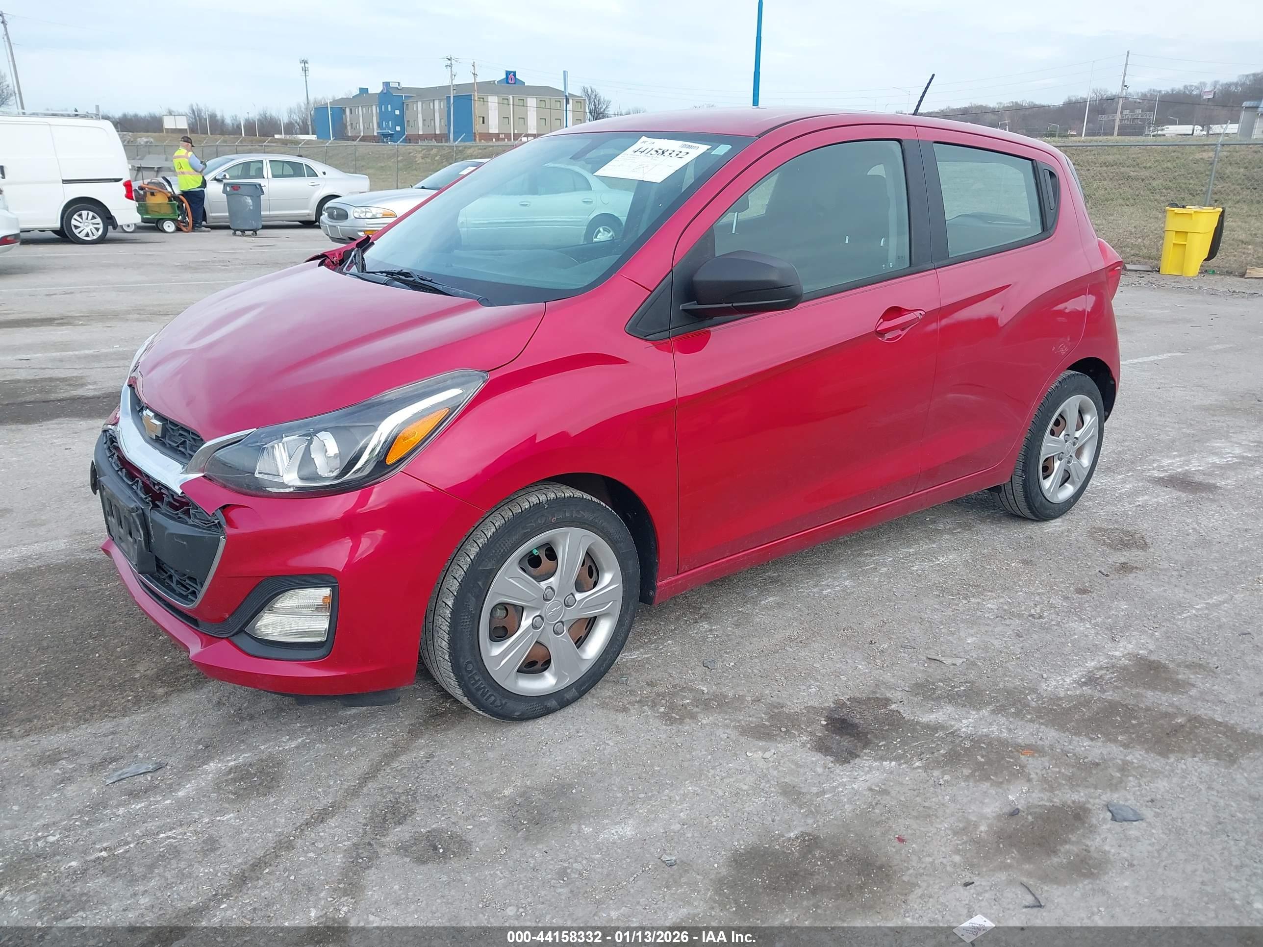CHEVROLET SPARK image 2