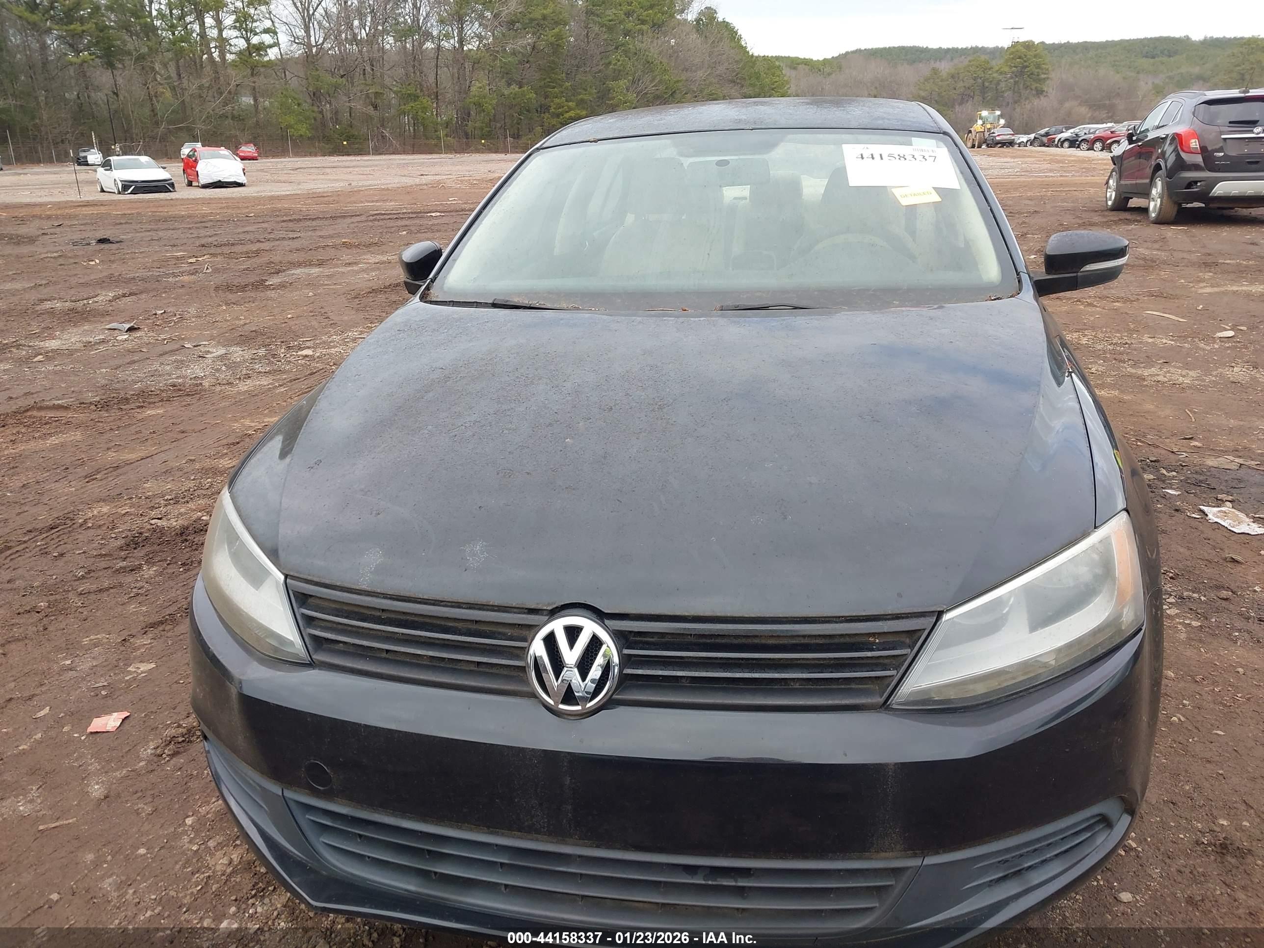 VOLKSWAGEN JETTA image 6