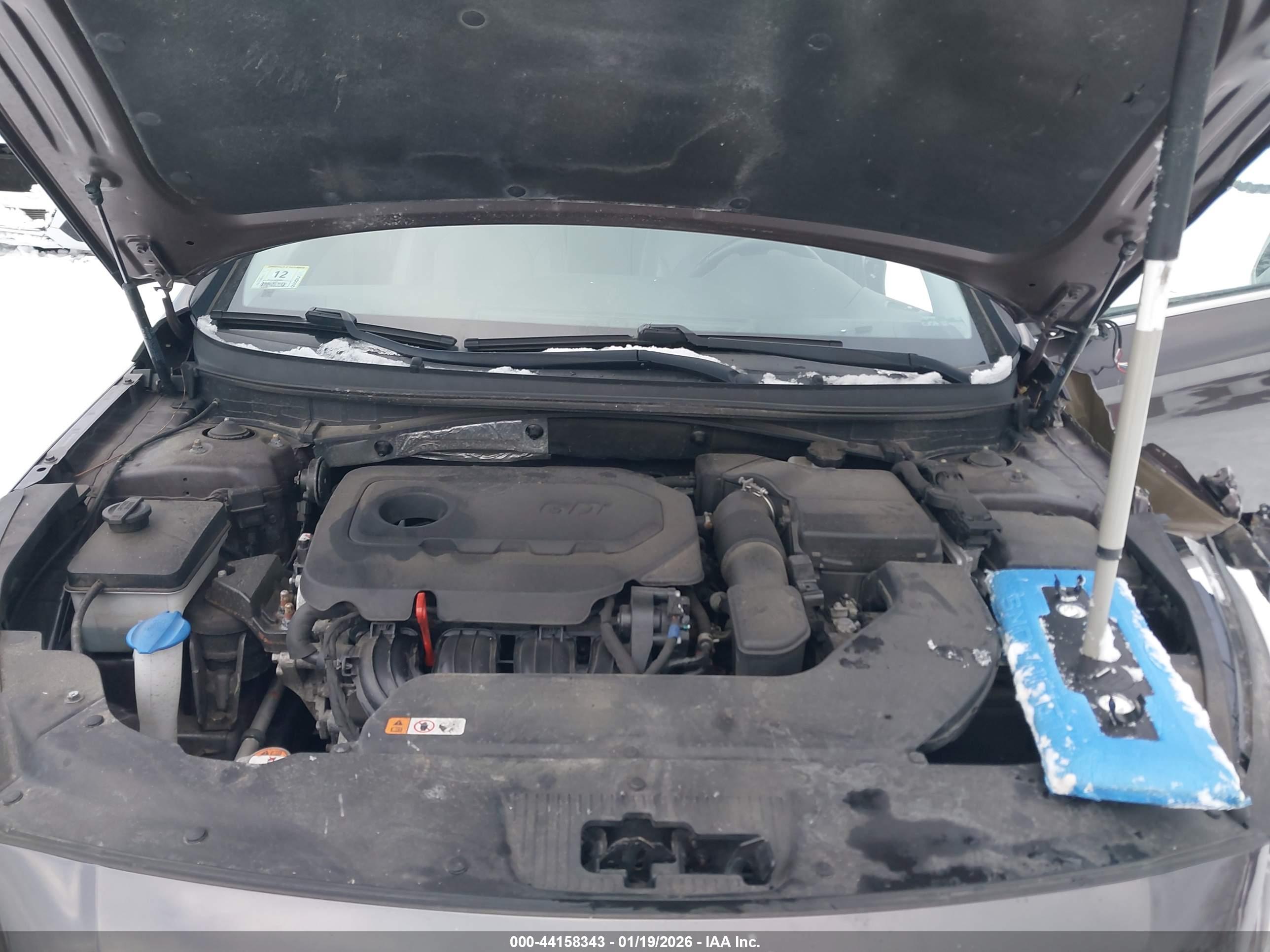 HYUNDAI SONATA image 10