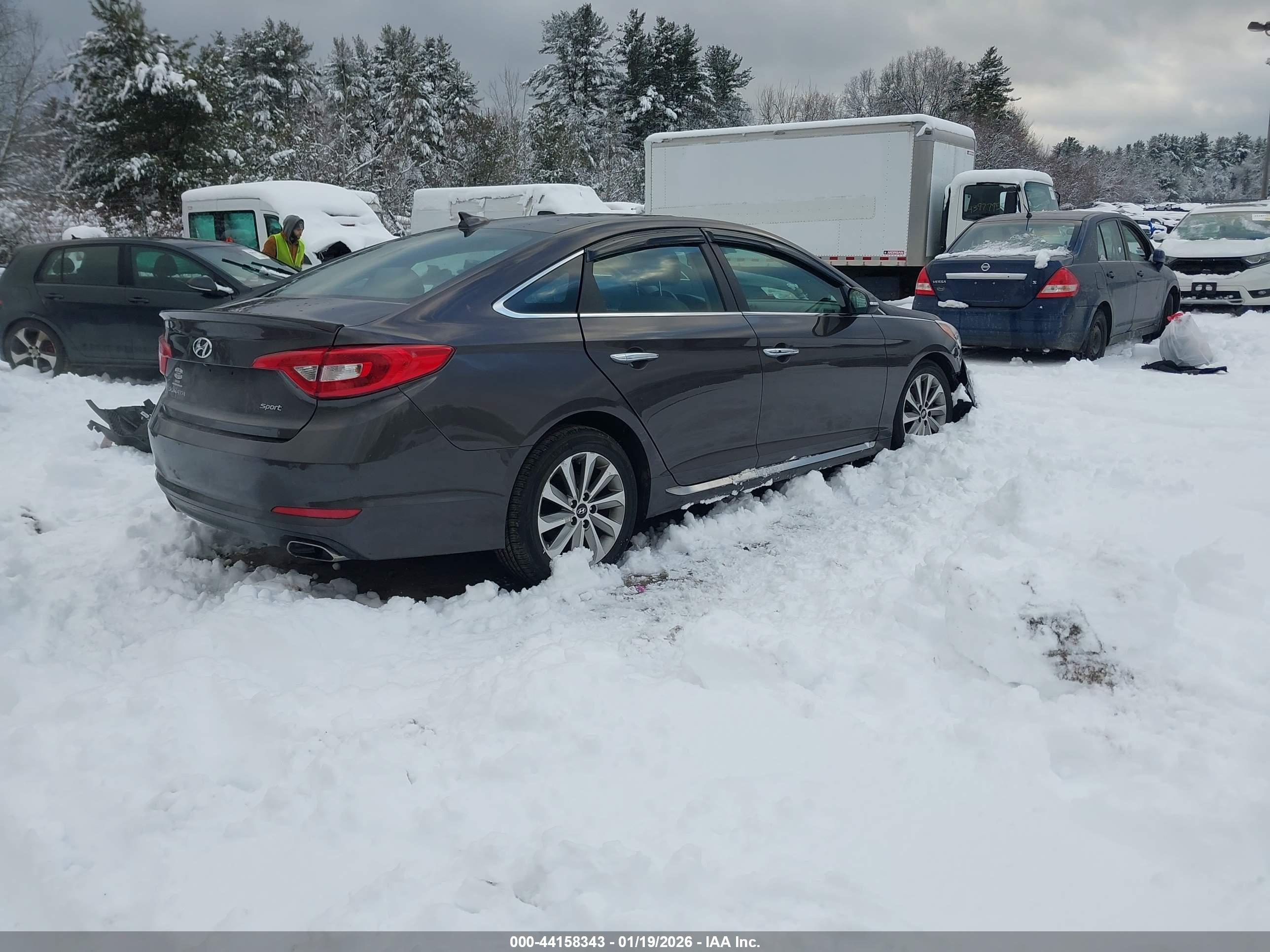 HYUNDAI SONATA image 4