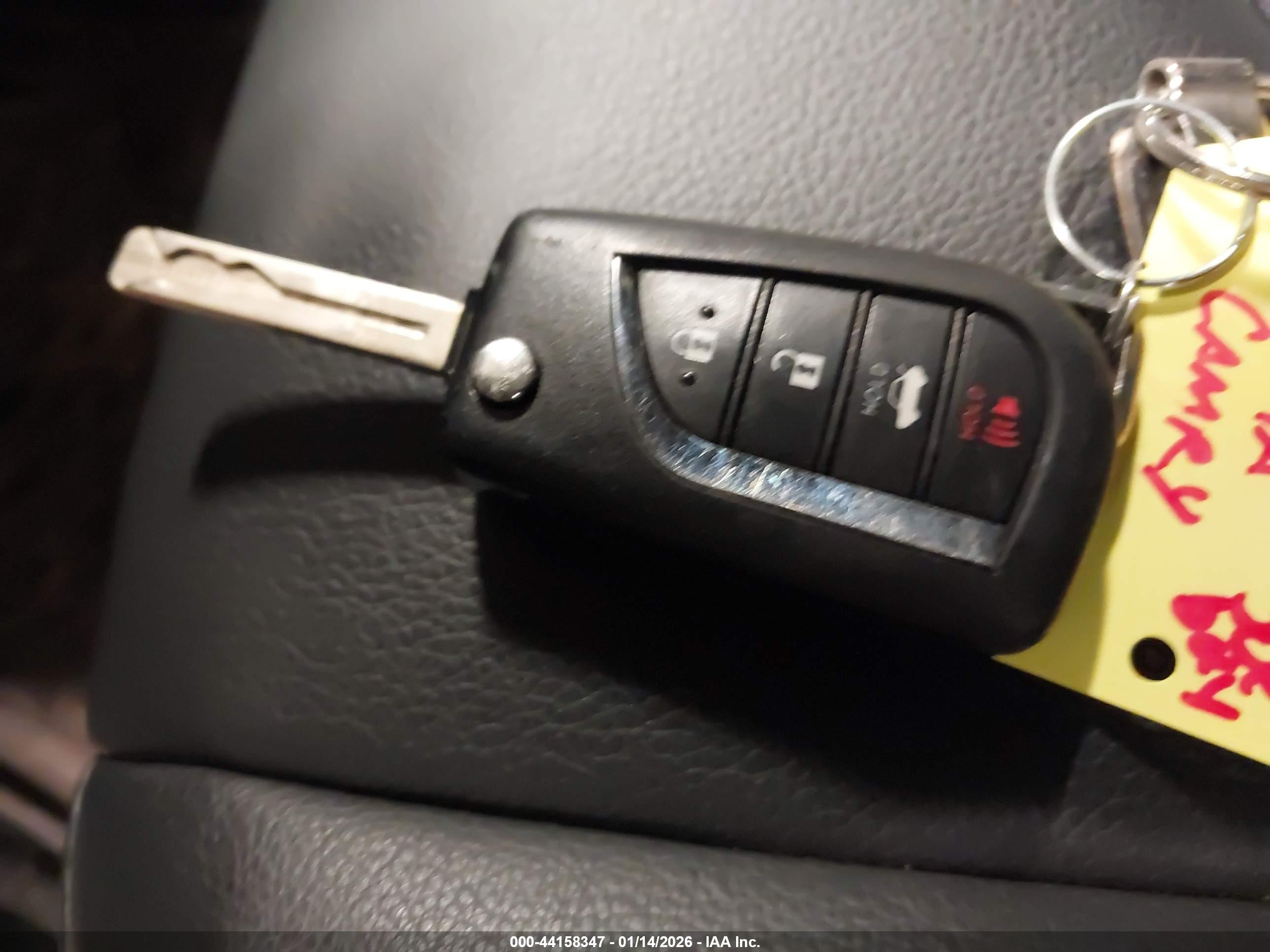 TOYOTA CAMRY image 11