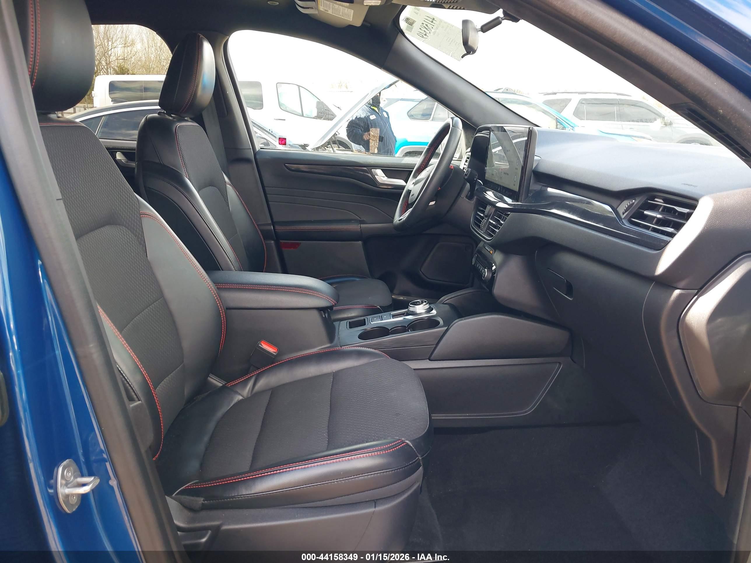 FORD ESCAPE image 5