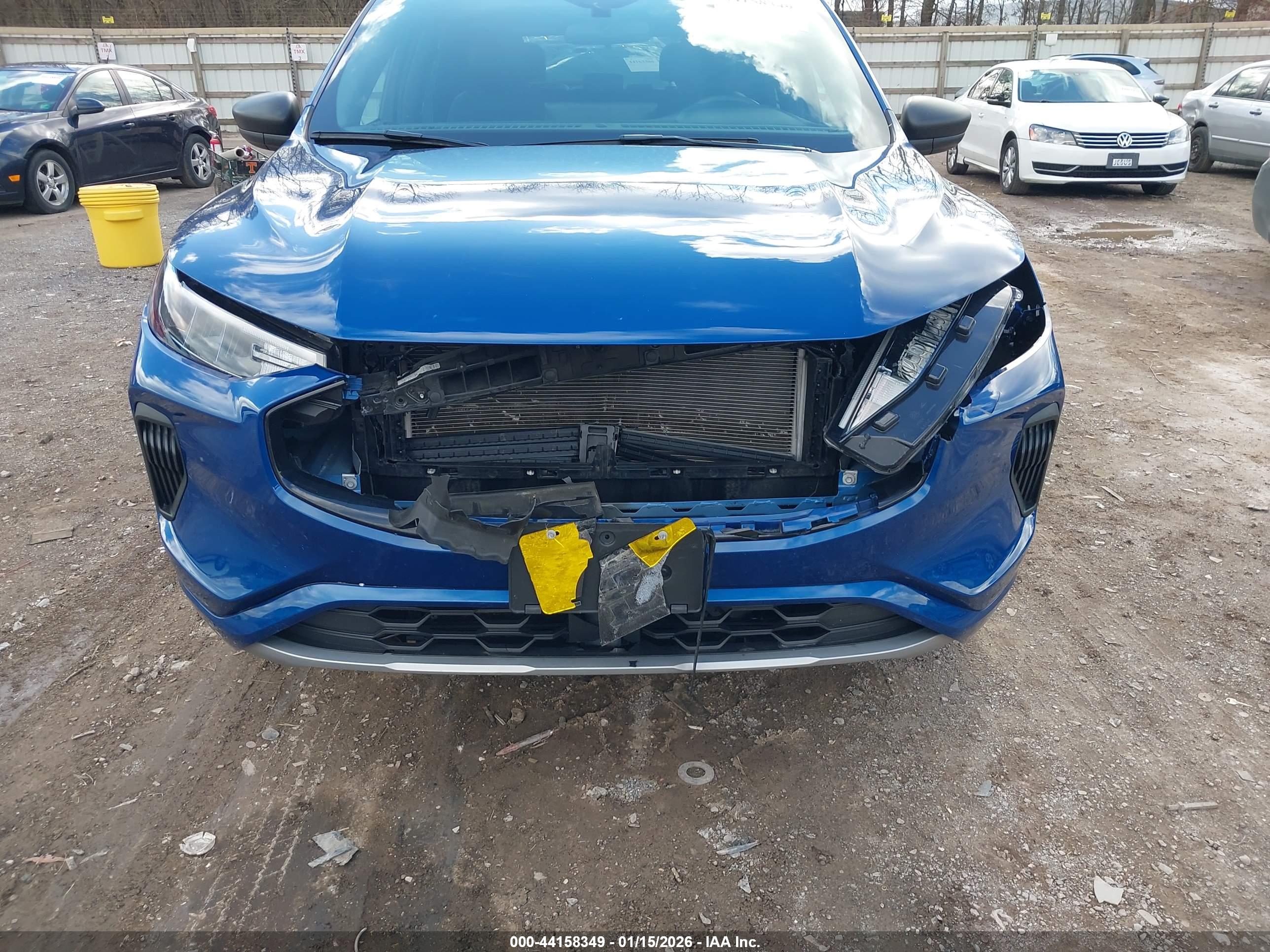 FORD ESCAPE image 6