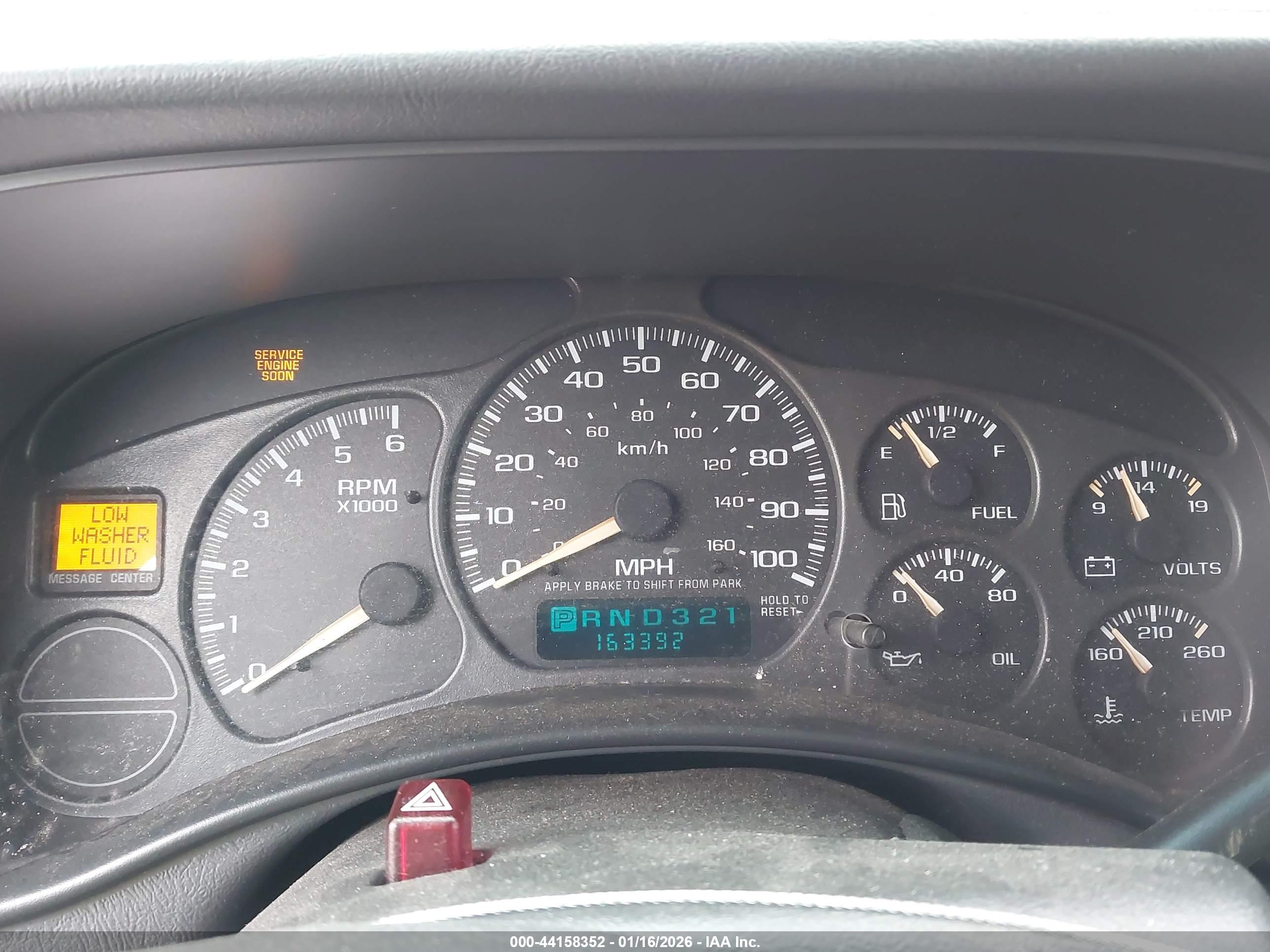 CHEVROLET TAHOE image 7