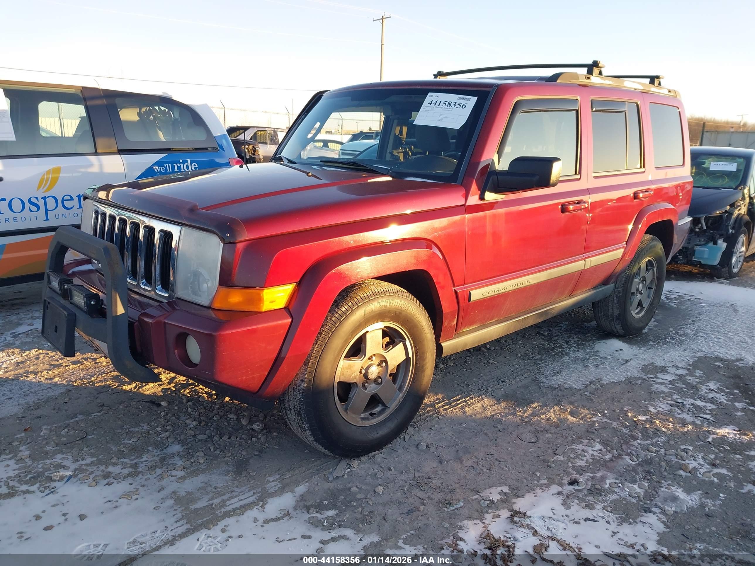 JEEP COMMANDER image 2
