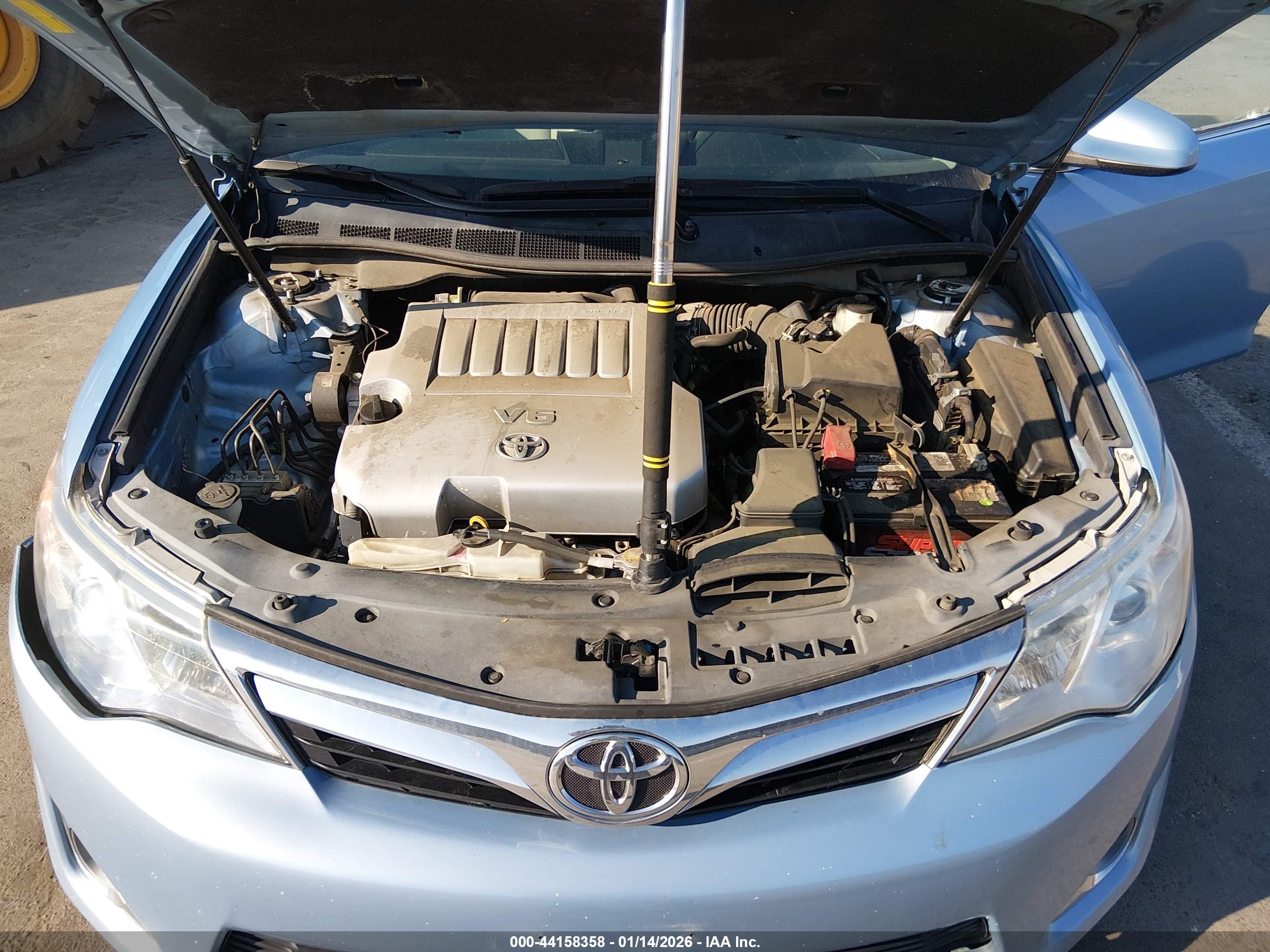 TOYOTA CAMRY image 10
