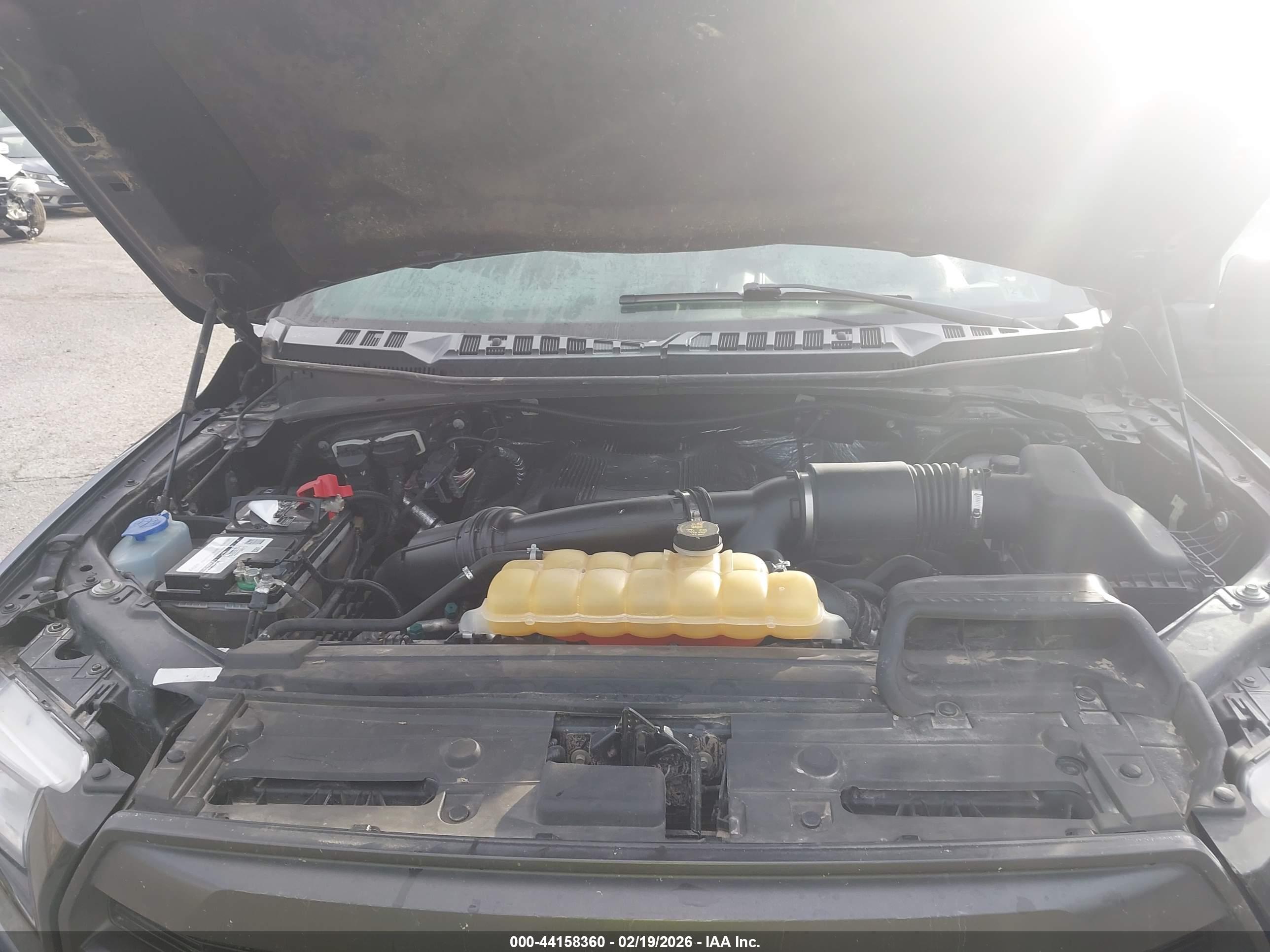 FORD F-150 image 10
