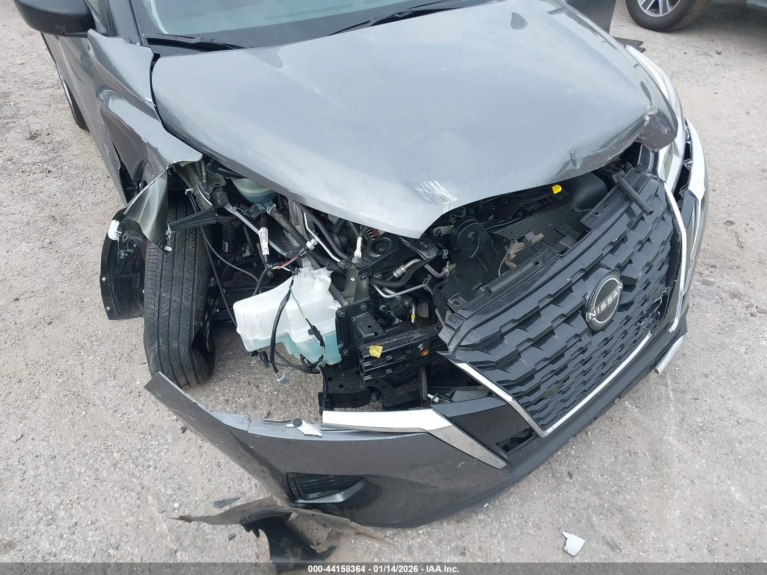 NISSAN KICKS image 6