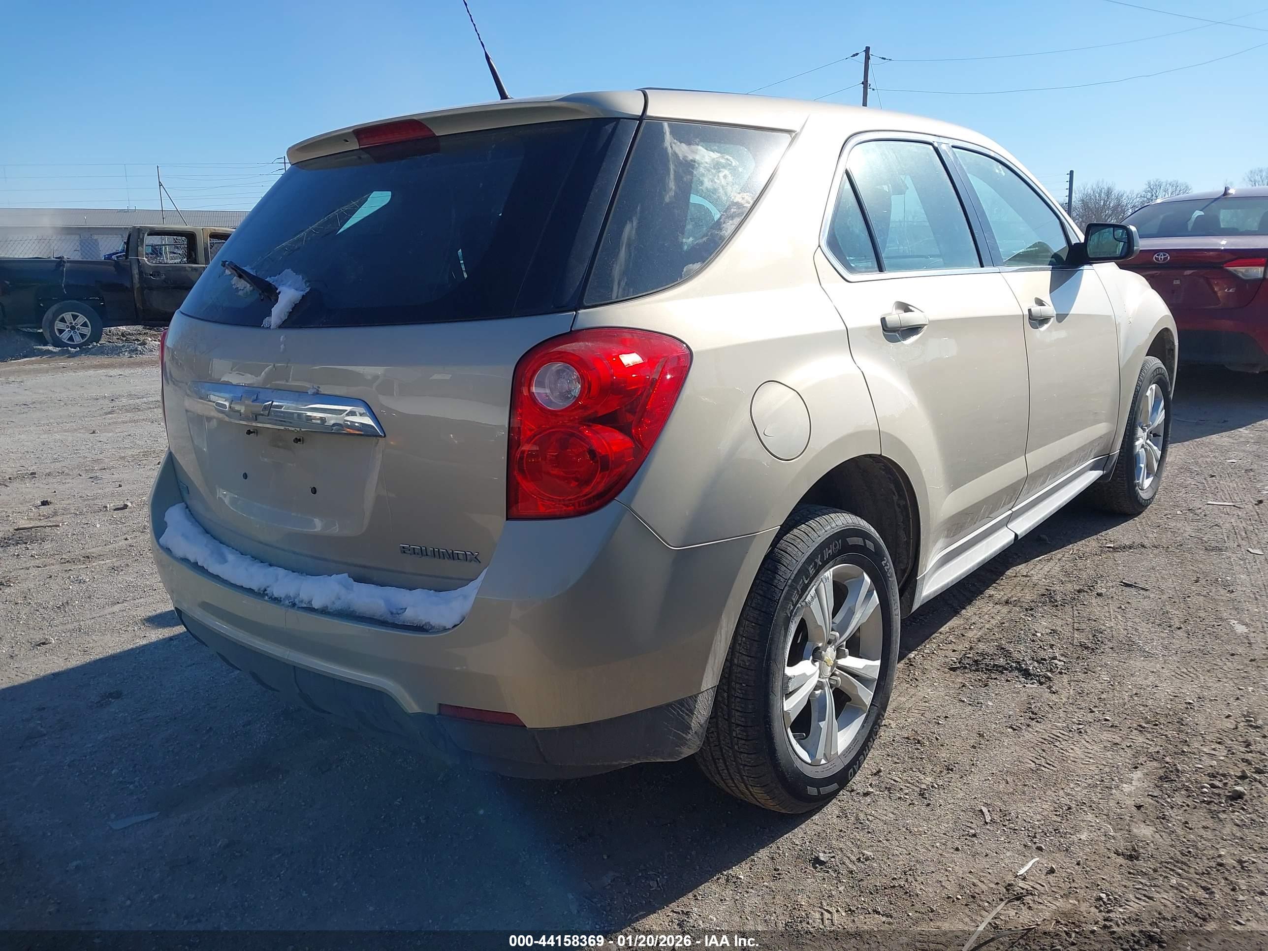 CHEVROLET EQUINOX image 4