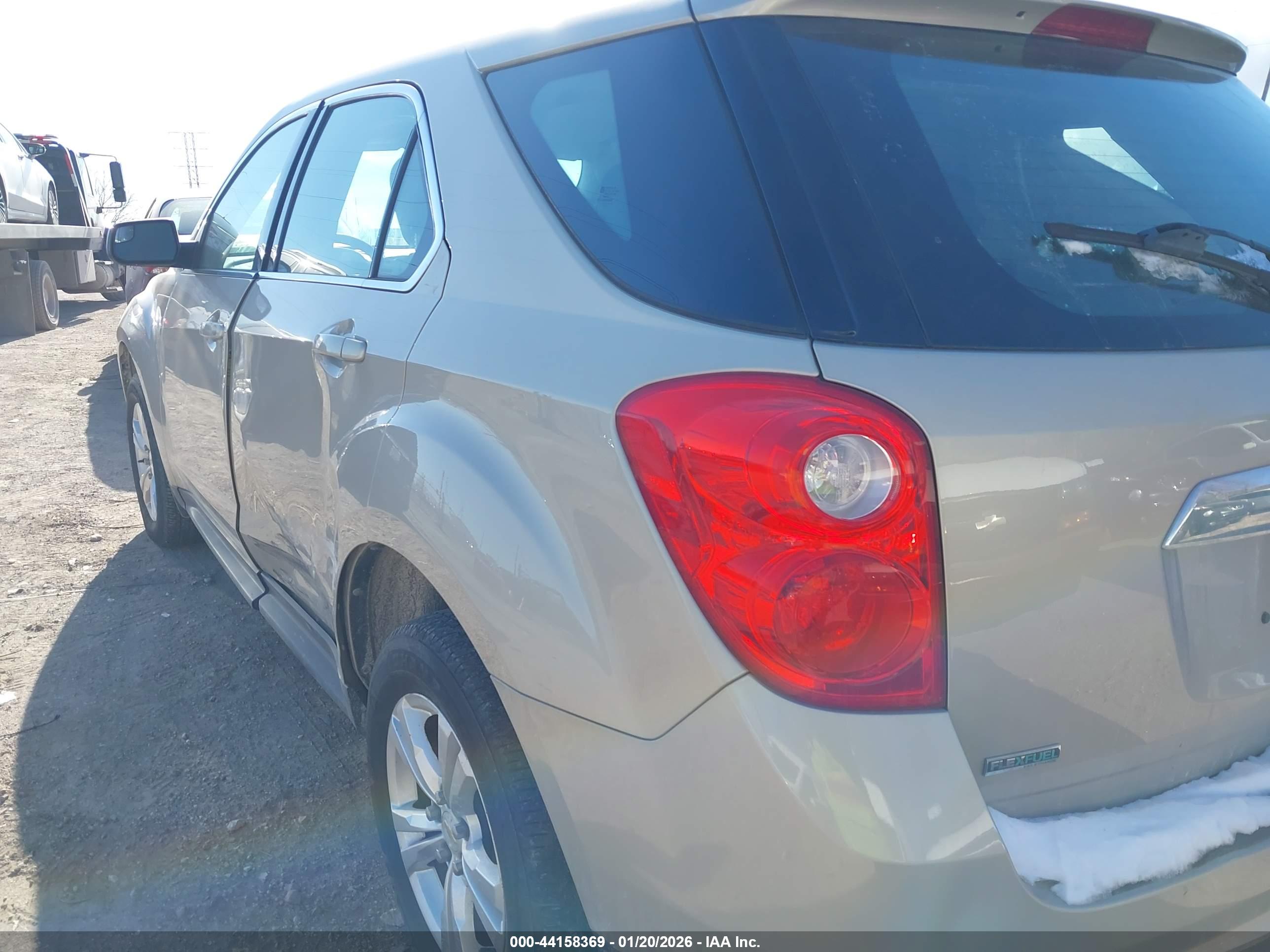 CHEVROLET EQUINOX image 6
