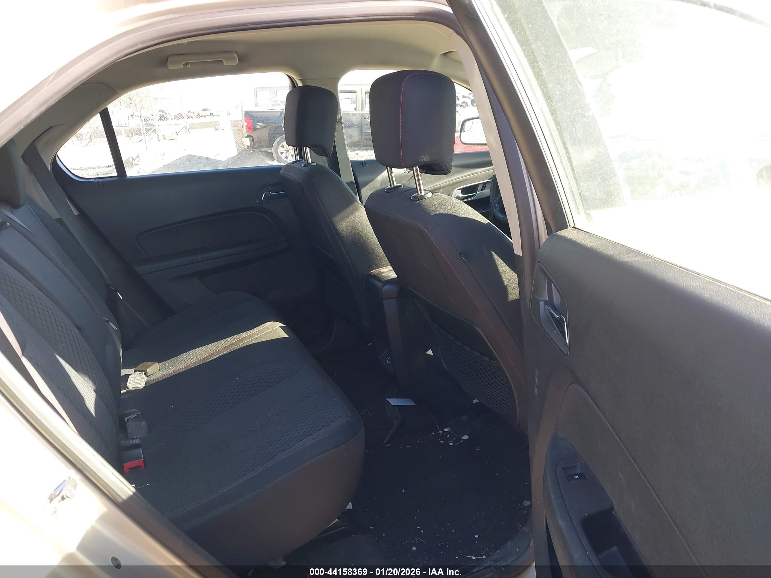CHEVROLET EQUINOX image 8