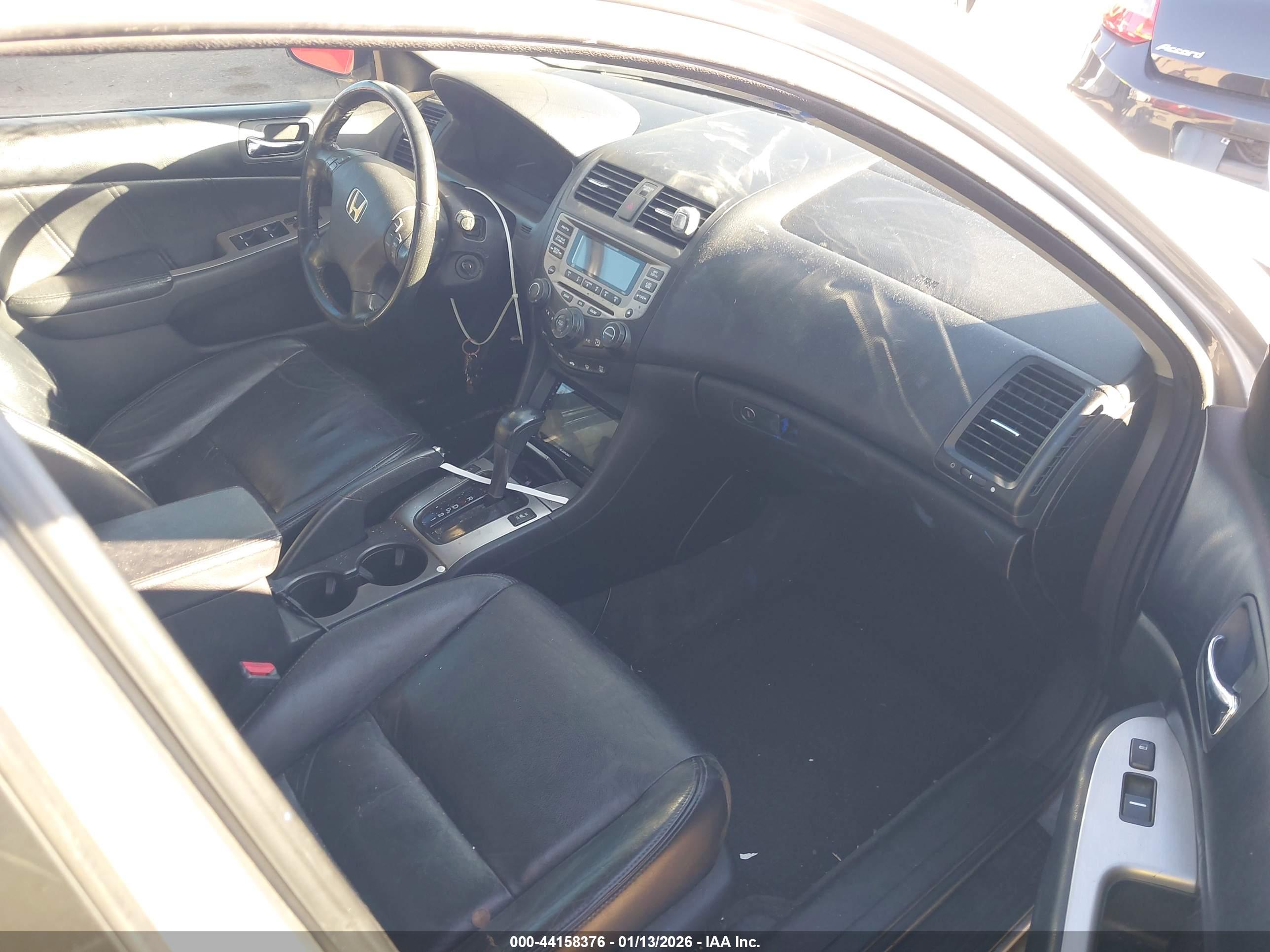 HONDA ACCORD image 5