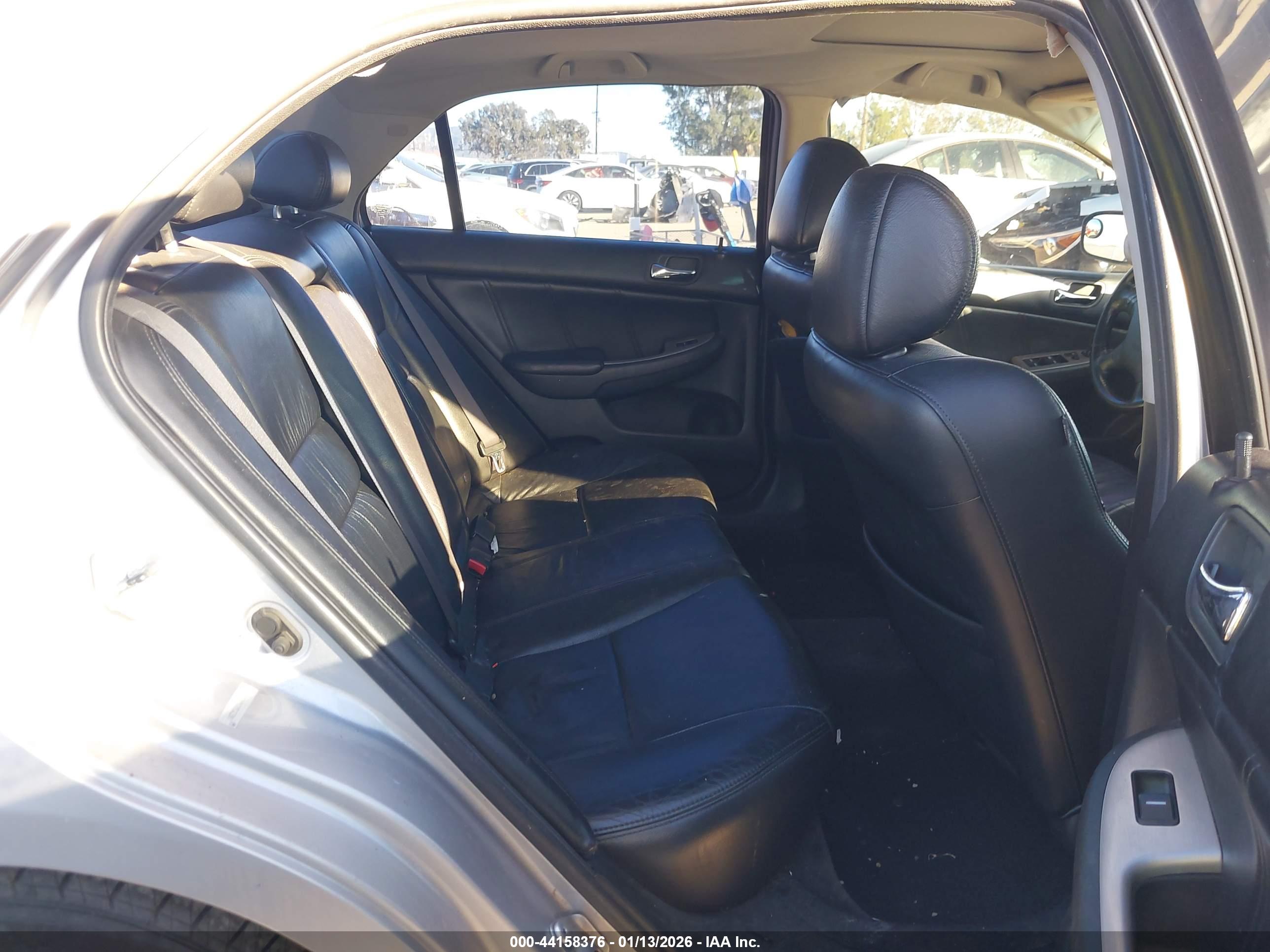 HONDA ACCORD image 8