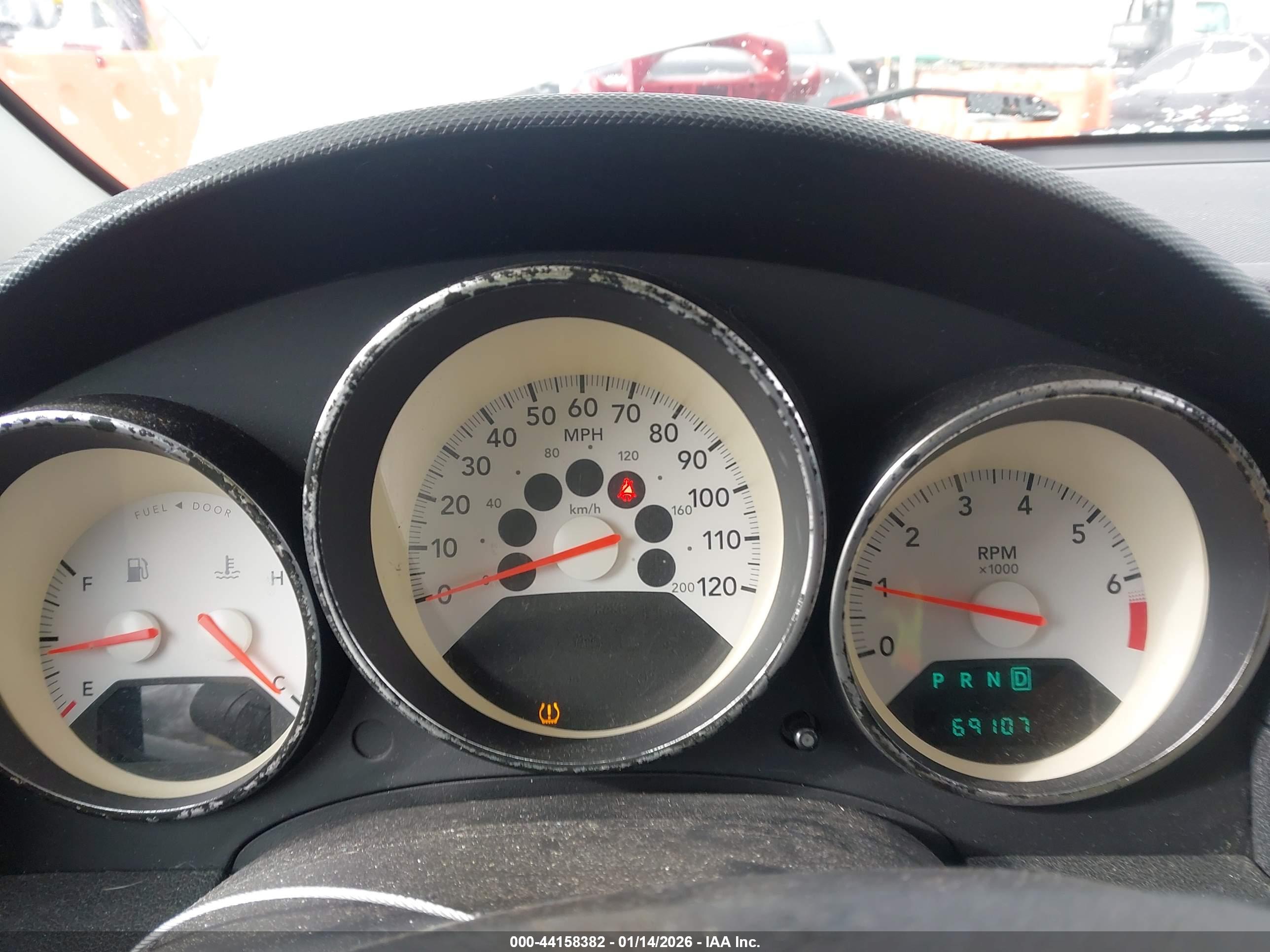 DODGE CALIBER image 7