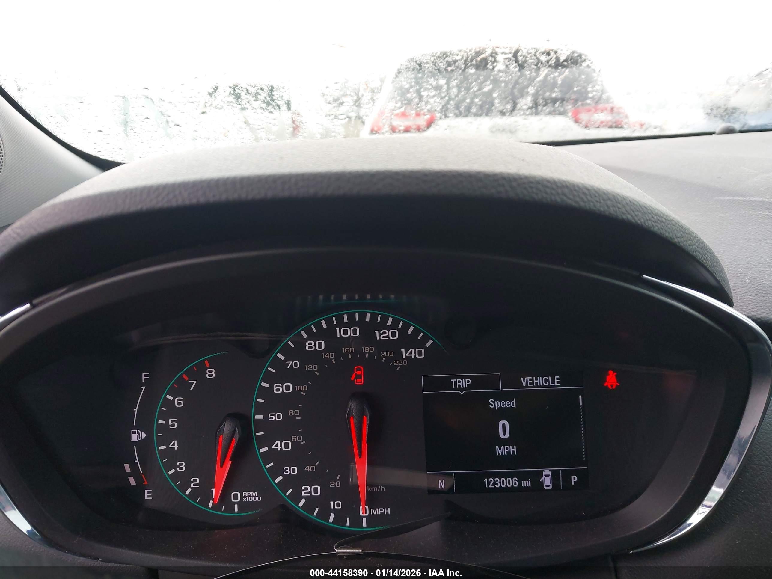 CHEVROLET TRAX image 7
