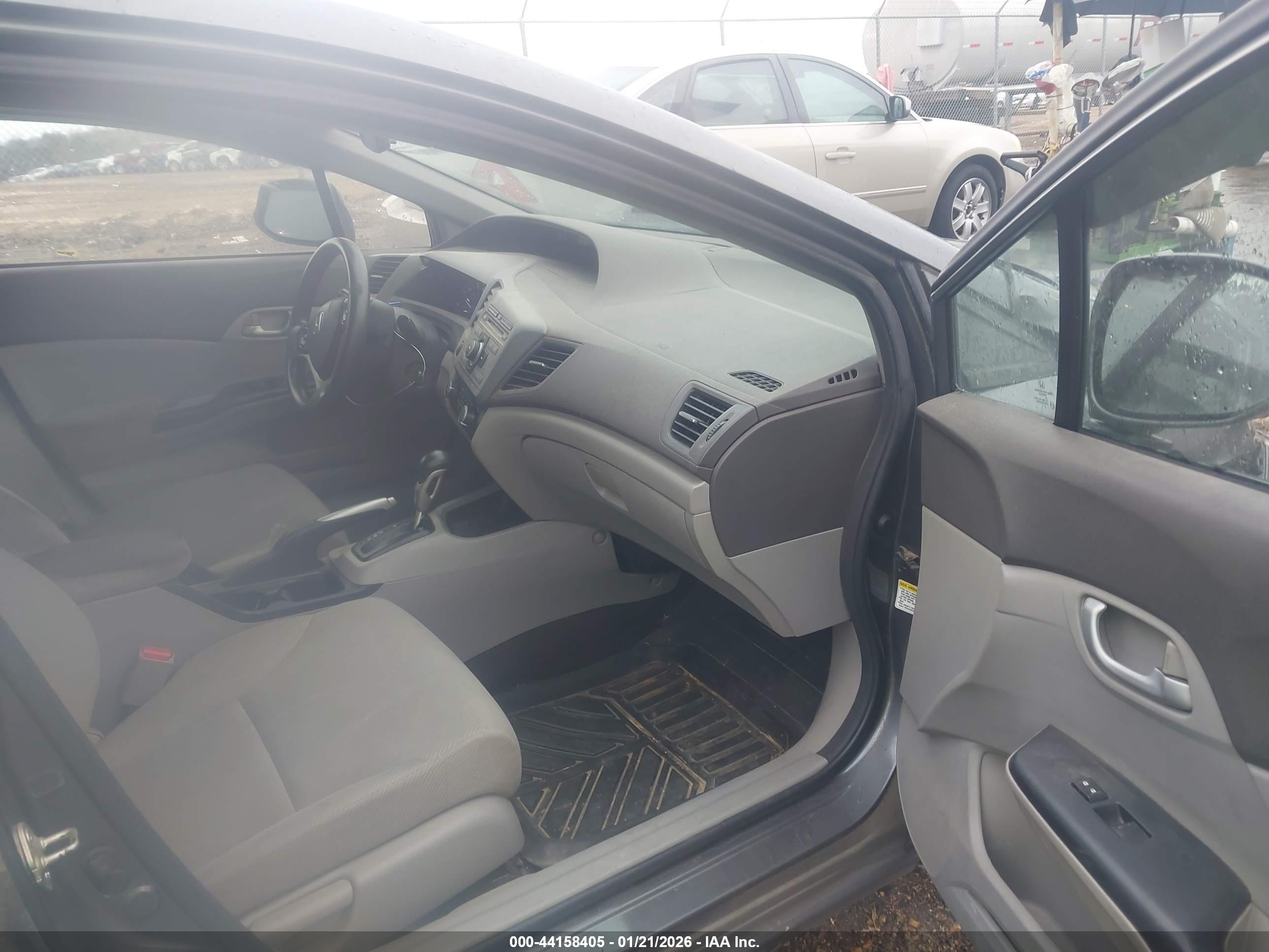 HONDA CIVIC image 5