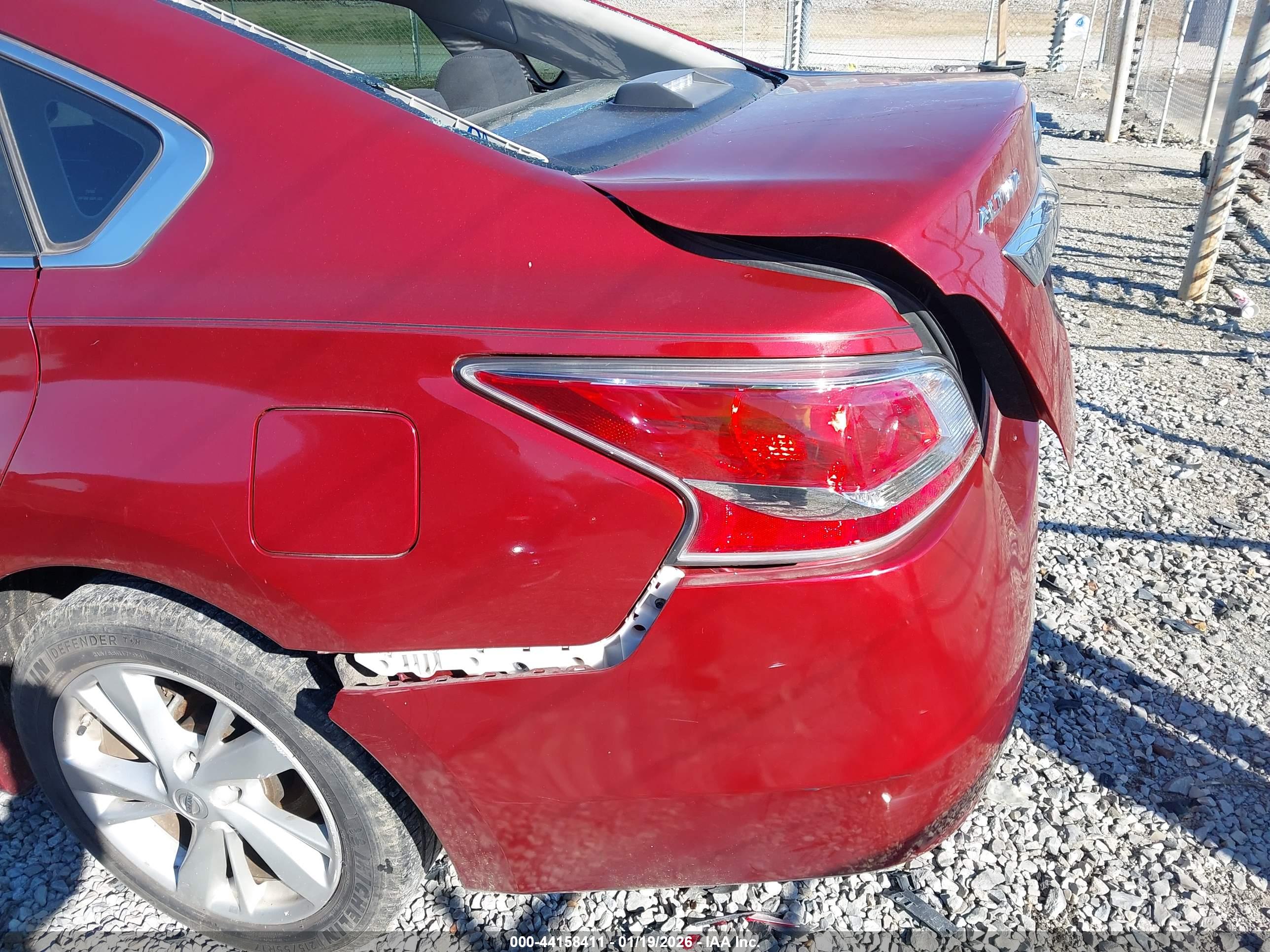 NISSAN ALTIMA image 6