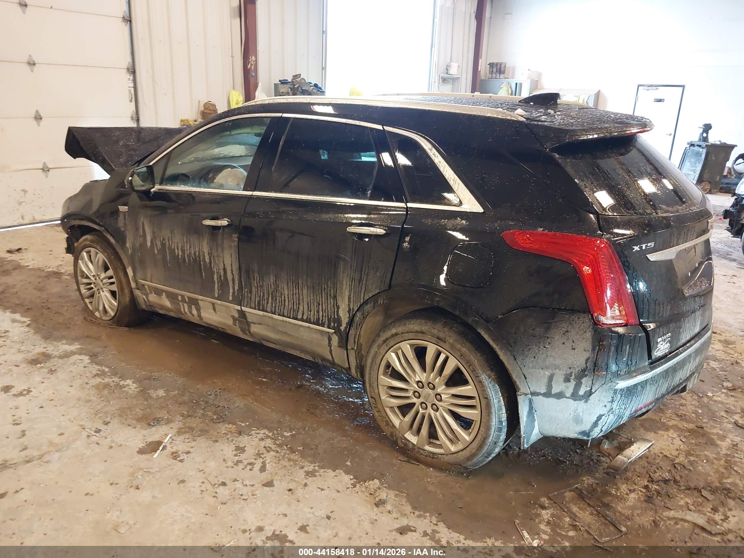 CADILLAC XT5 image 3