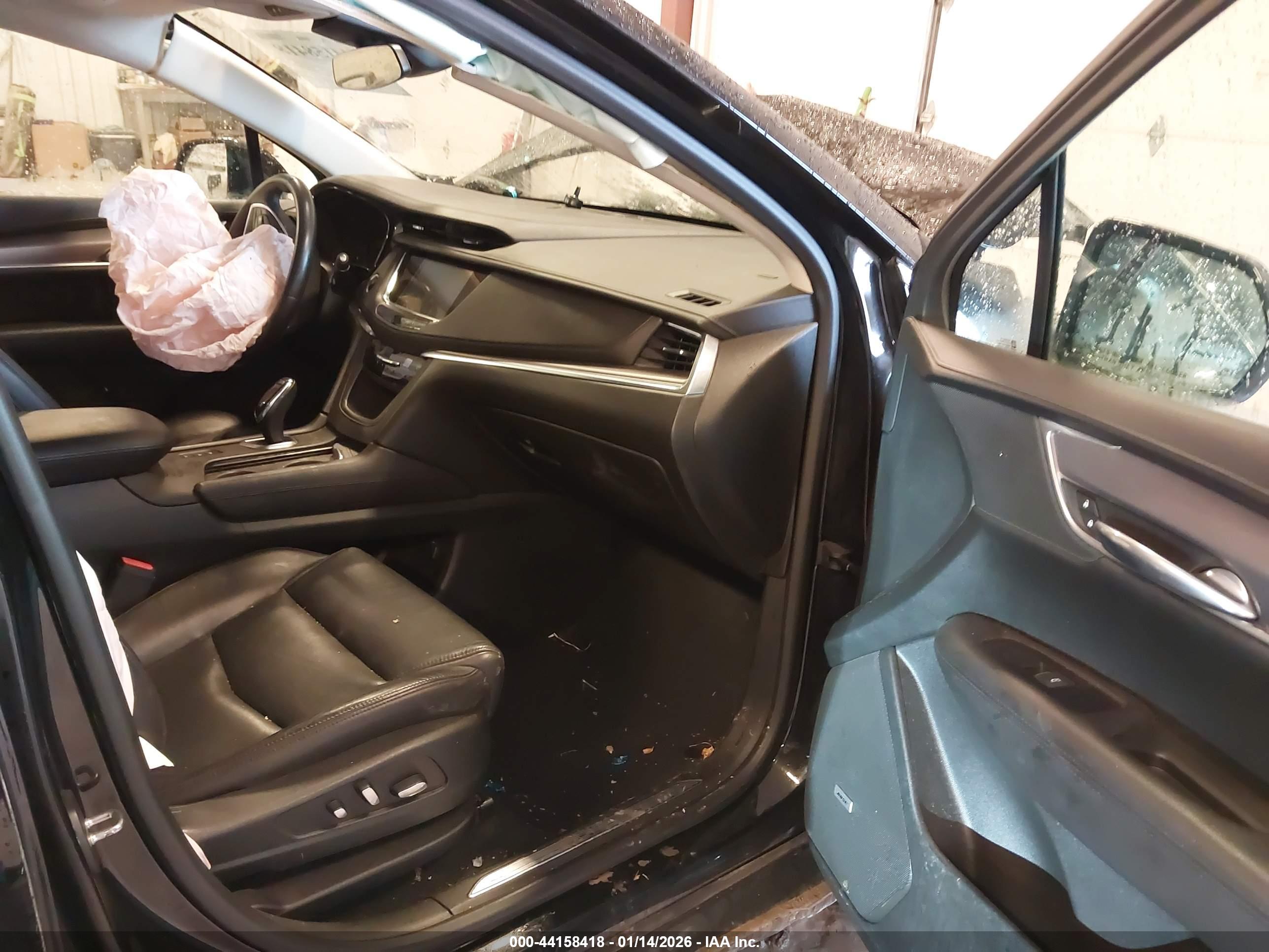 CADILLAC XT5 image 5