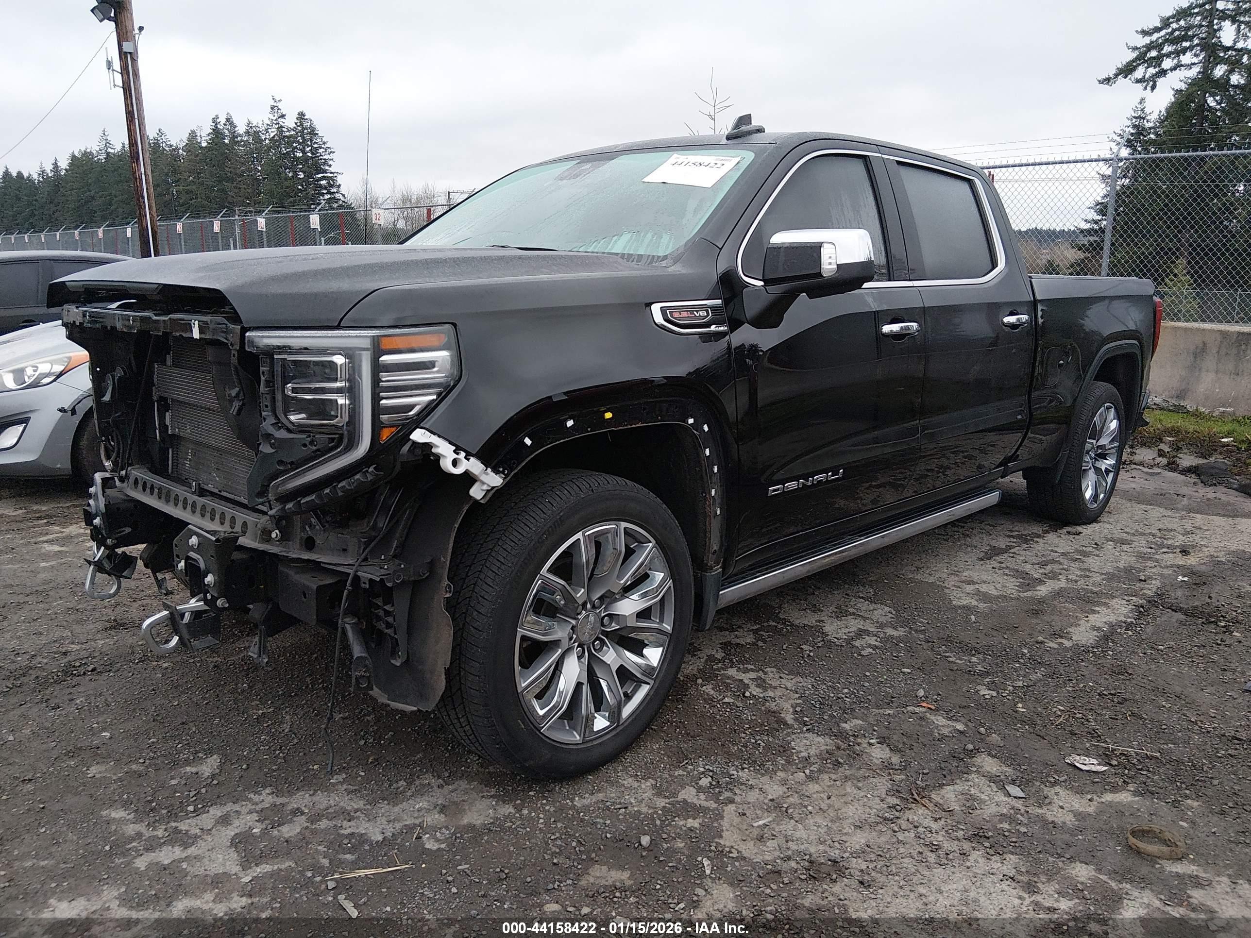 GMC SIERRA image 2