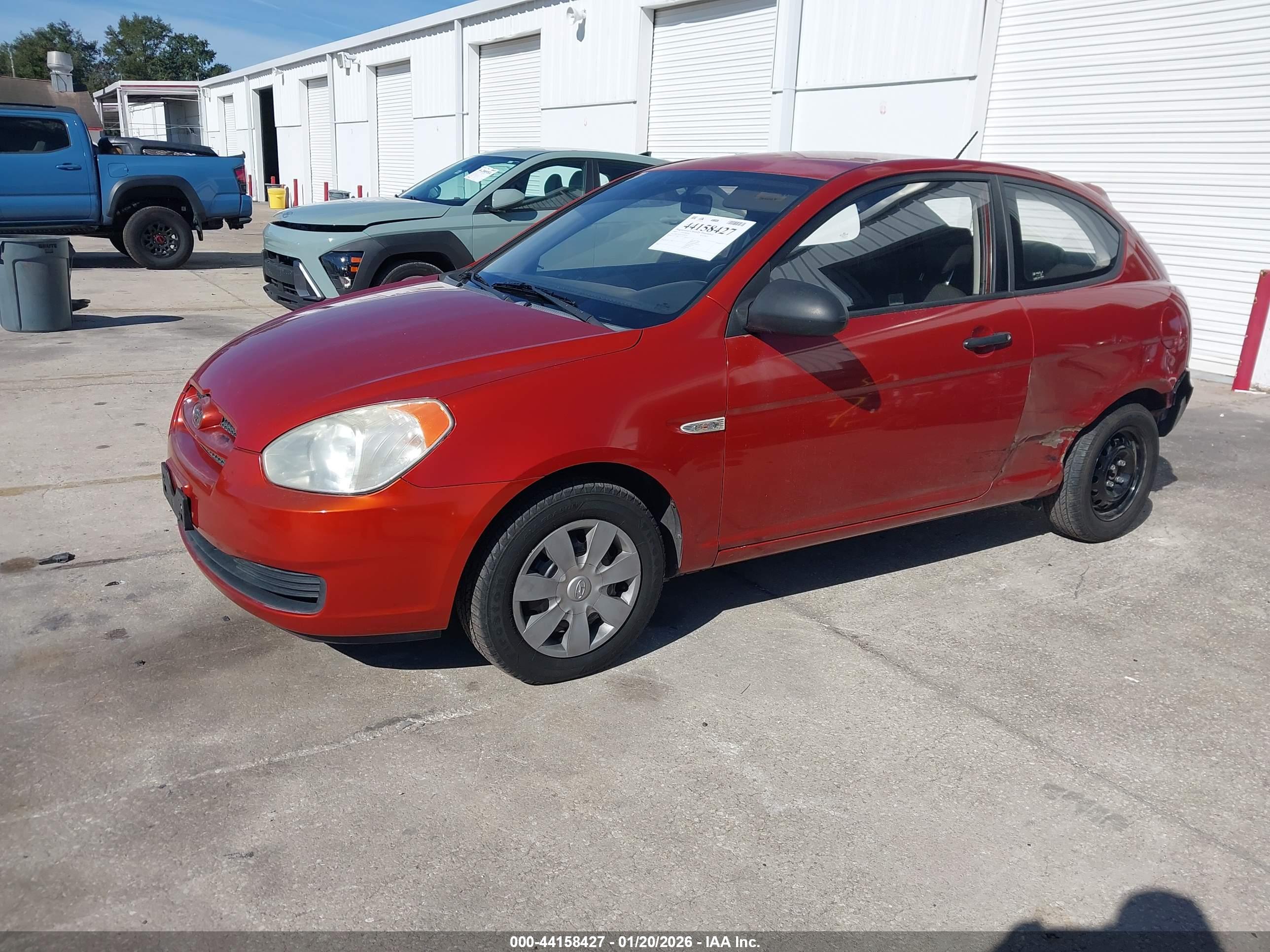 HYUNDAI ACCENT image 2