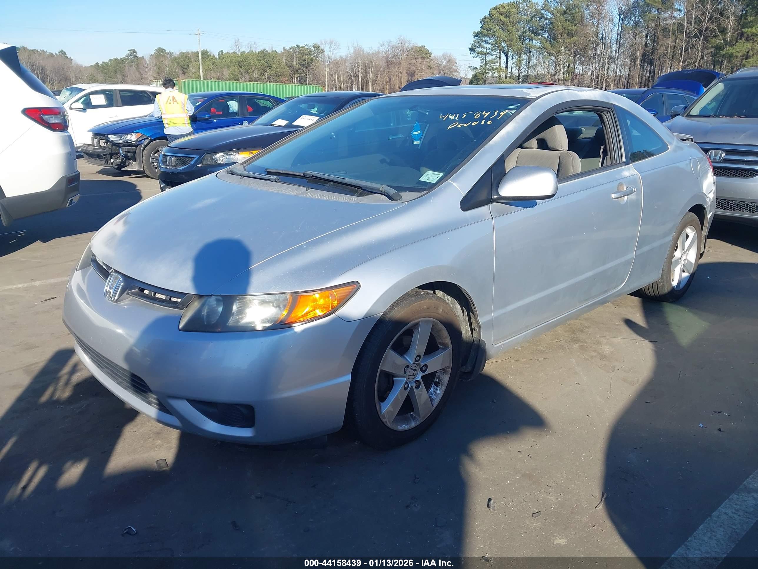 HONDA CIVIC image 2