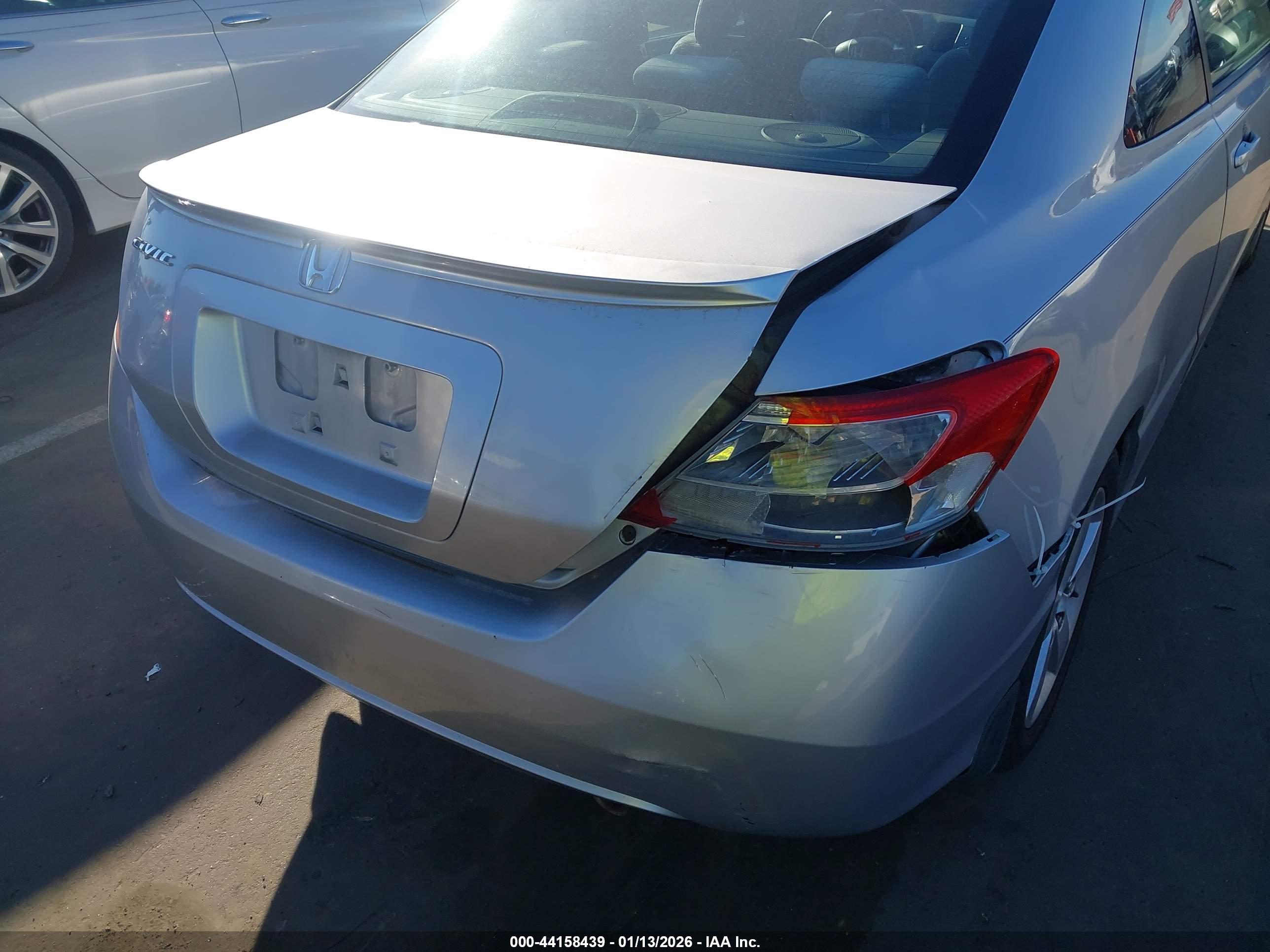 HONDA CIVIC image 6
