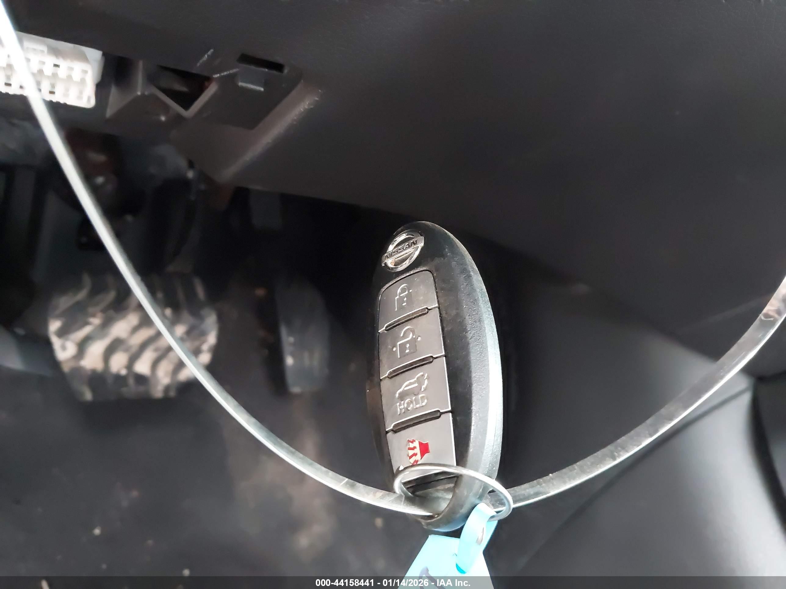 NISSAN ROGUE image 11