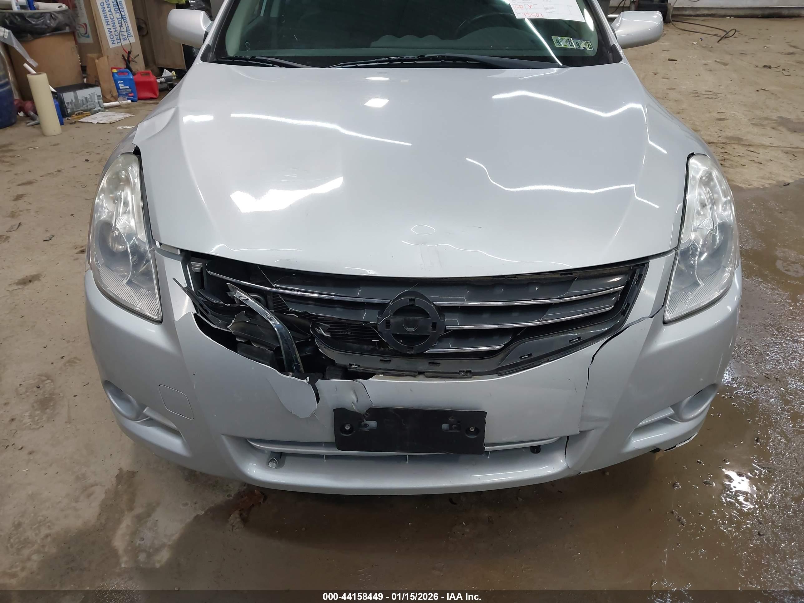 NISSAN ALTIMA image 6