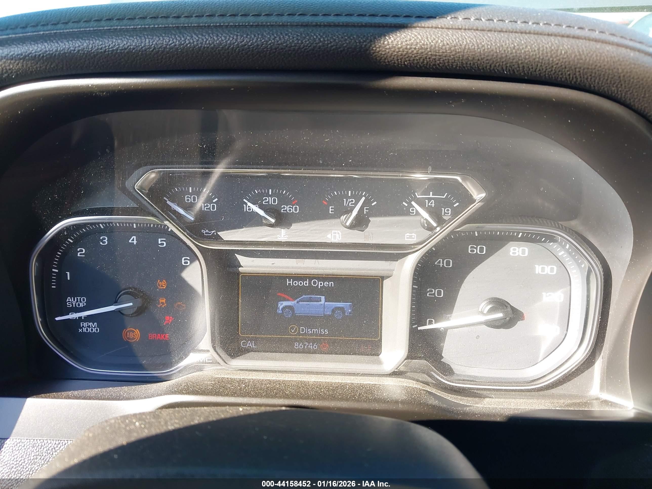 GMC SIERRA image 7