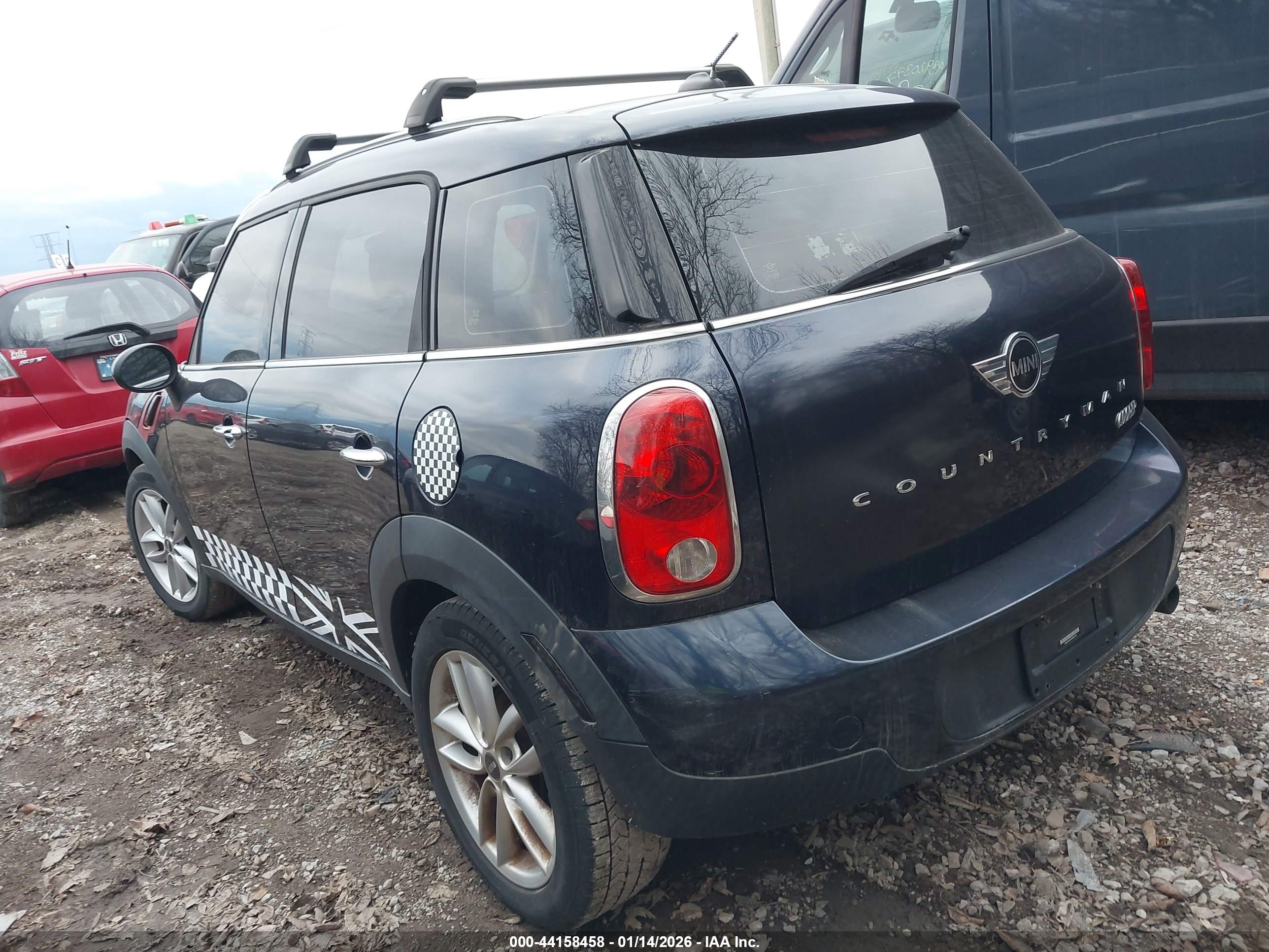 MINI COUNTRYMAN image 3