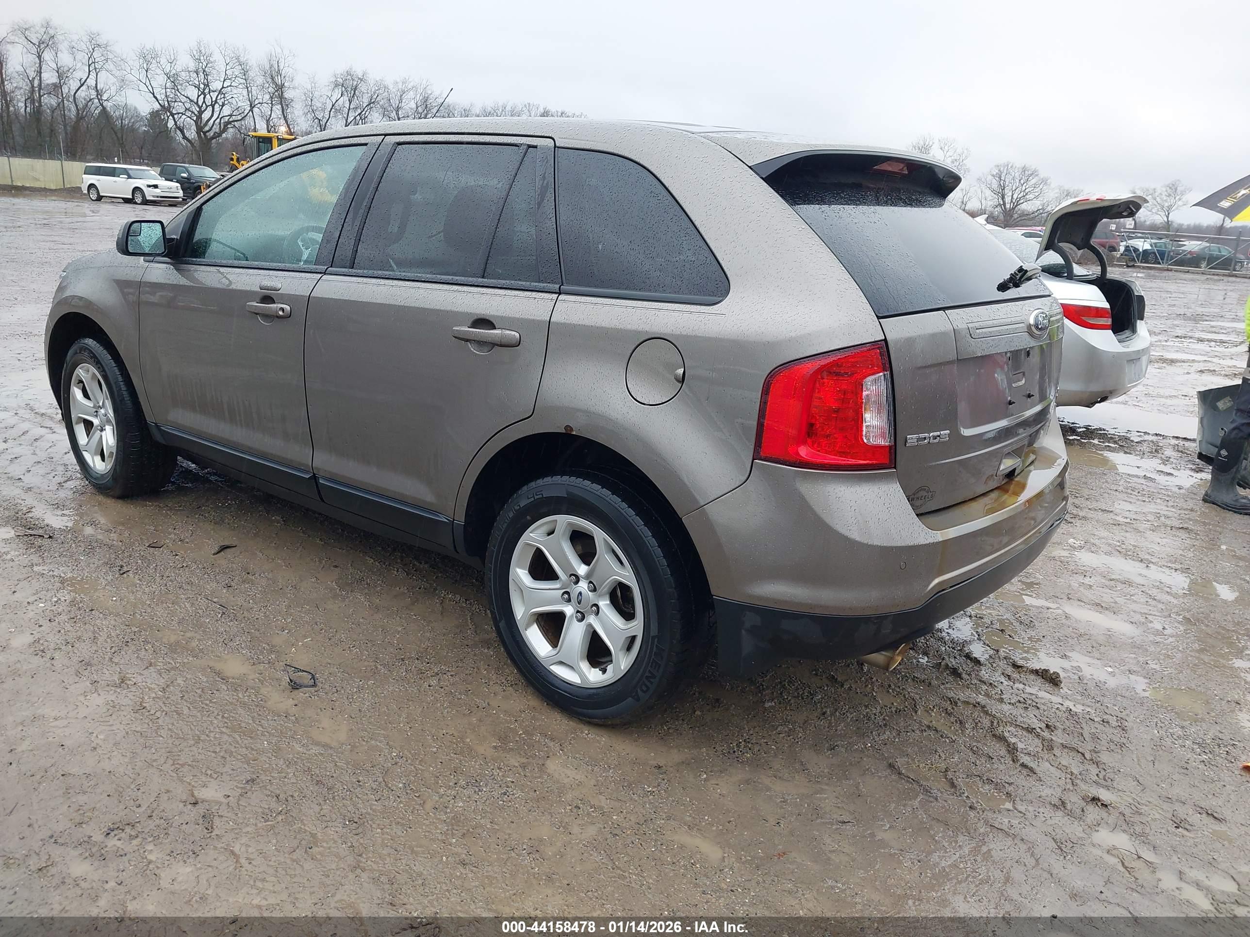 FORD EDGE image 3