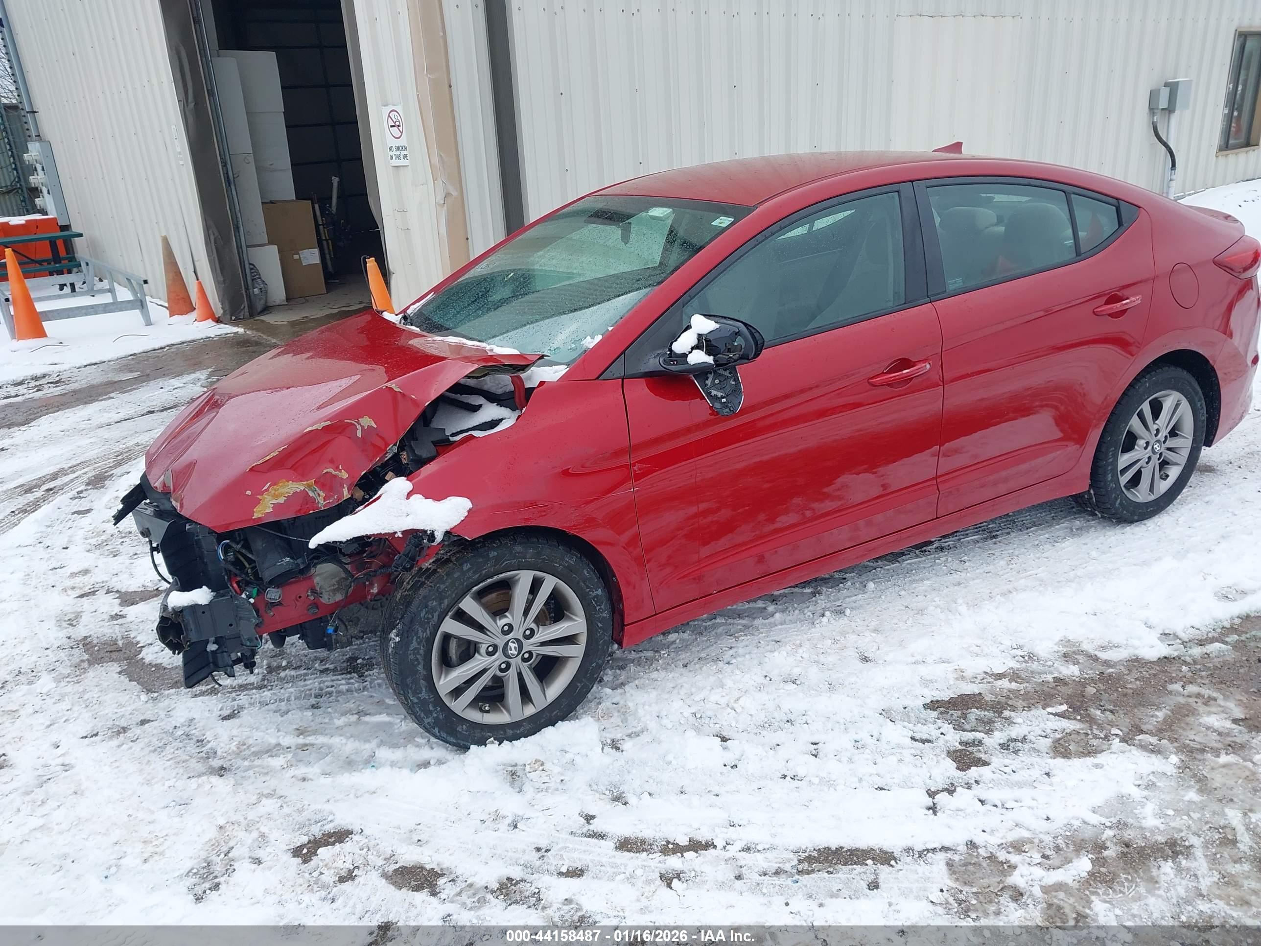 HYUNDAI ELANTRA image 2