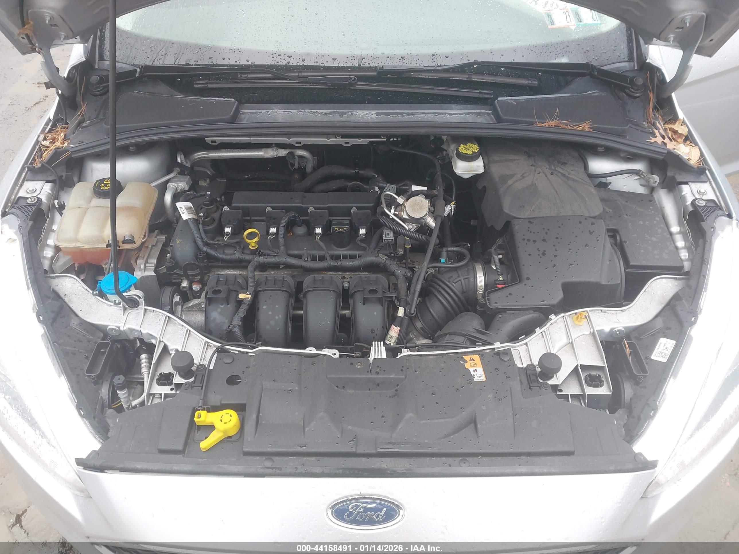 FORD FOCUS image 10