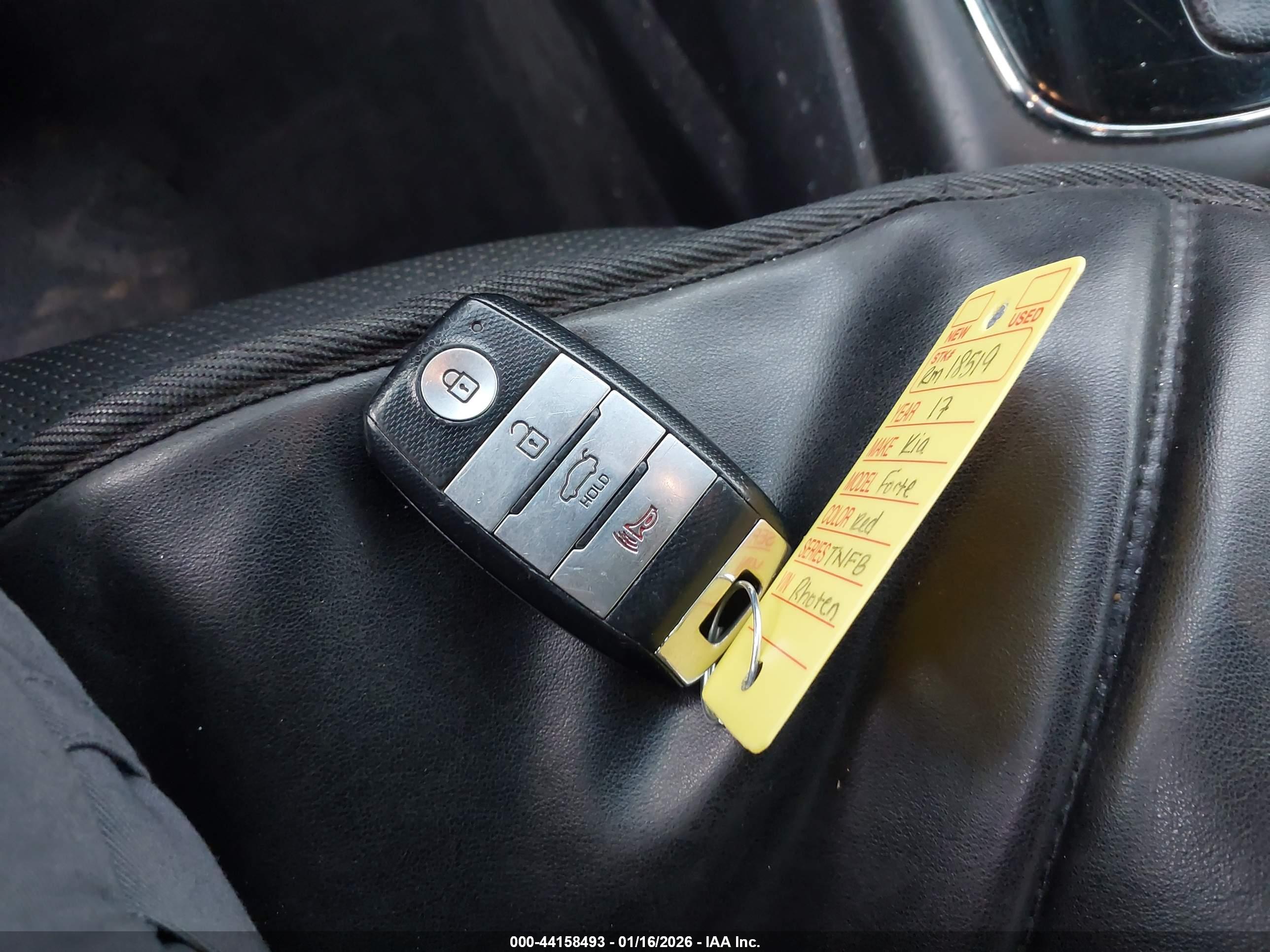 KIA FORTE image 11