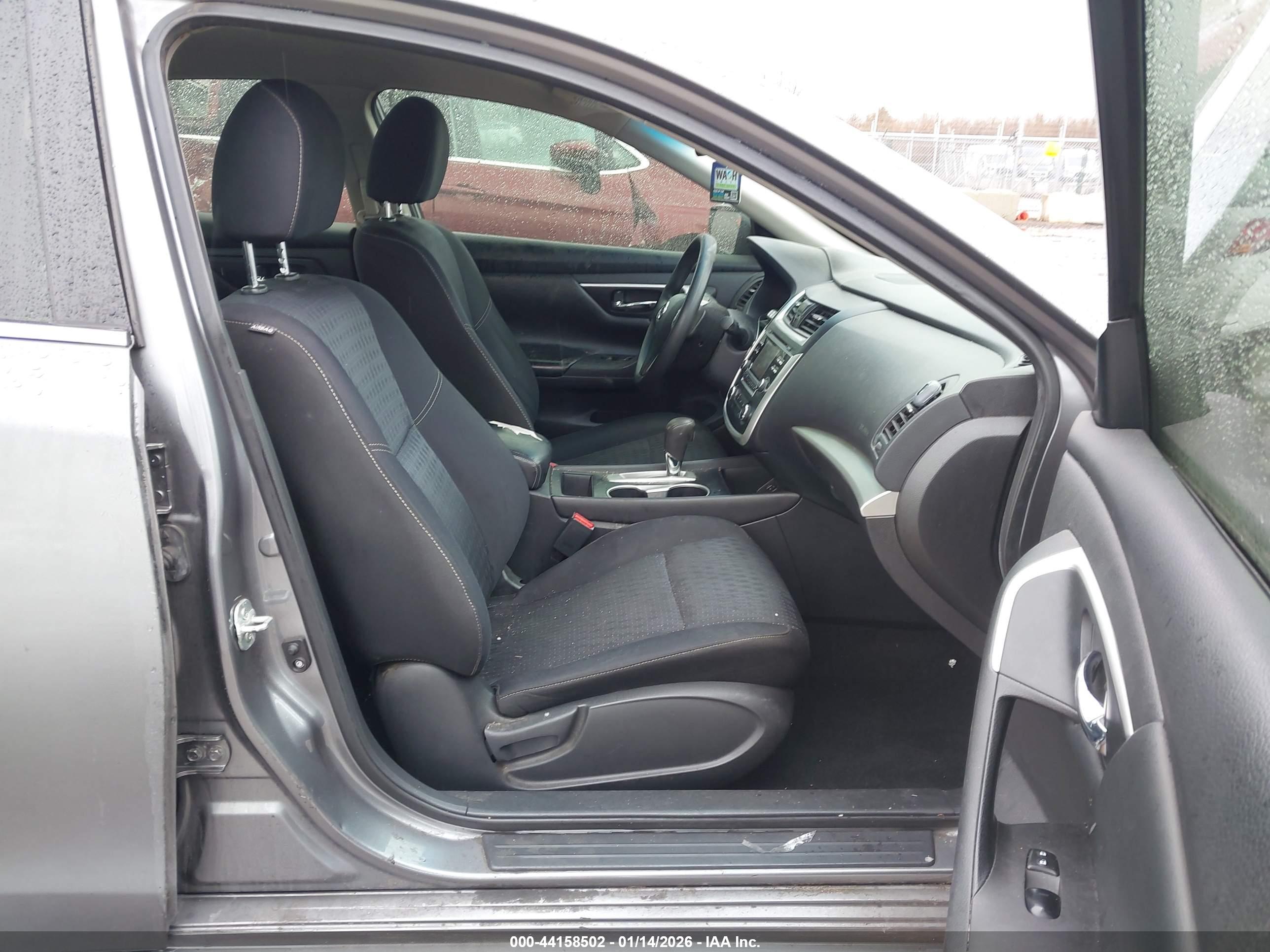 NISSAN ALTIMA image 5