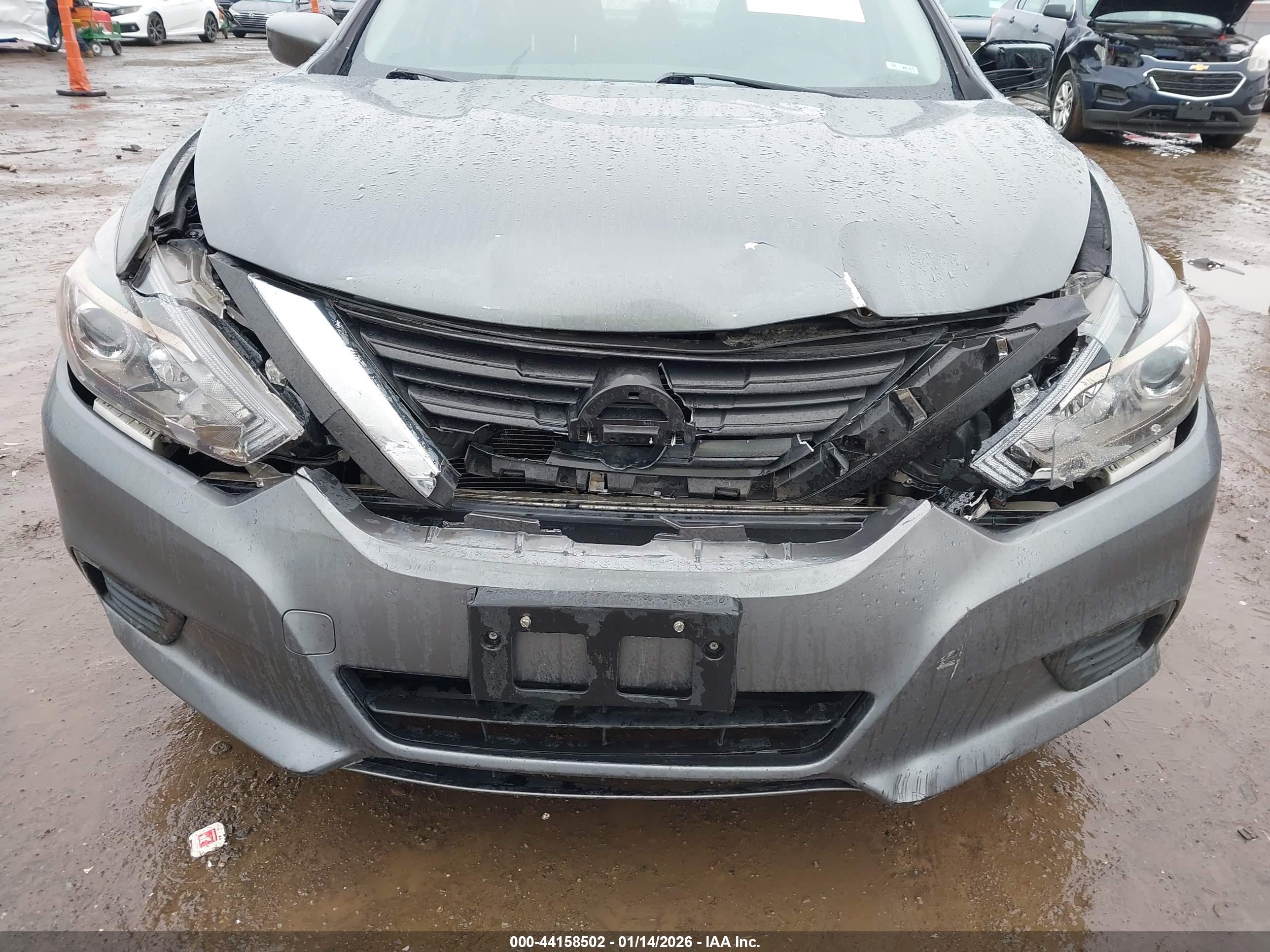 NISSAN ALTIMA image 6