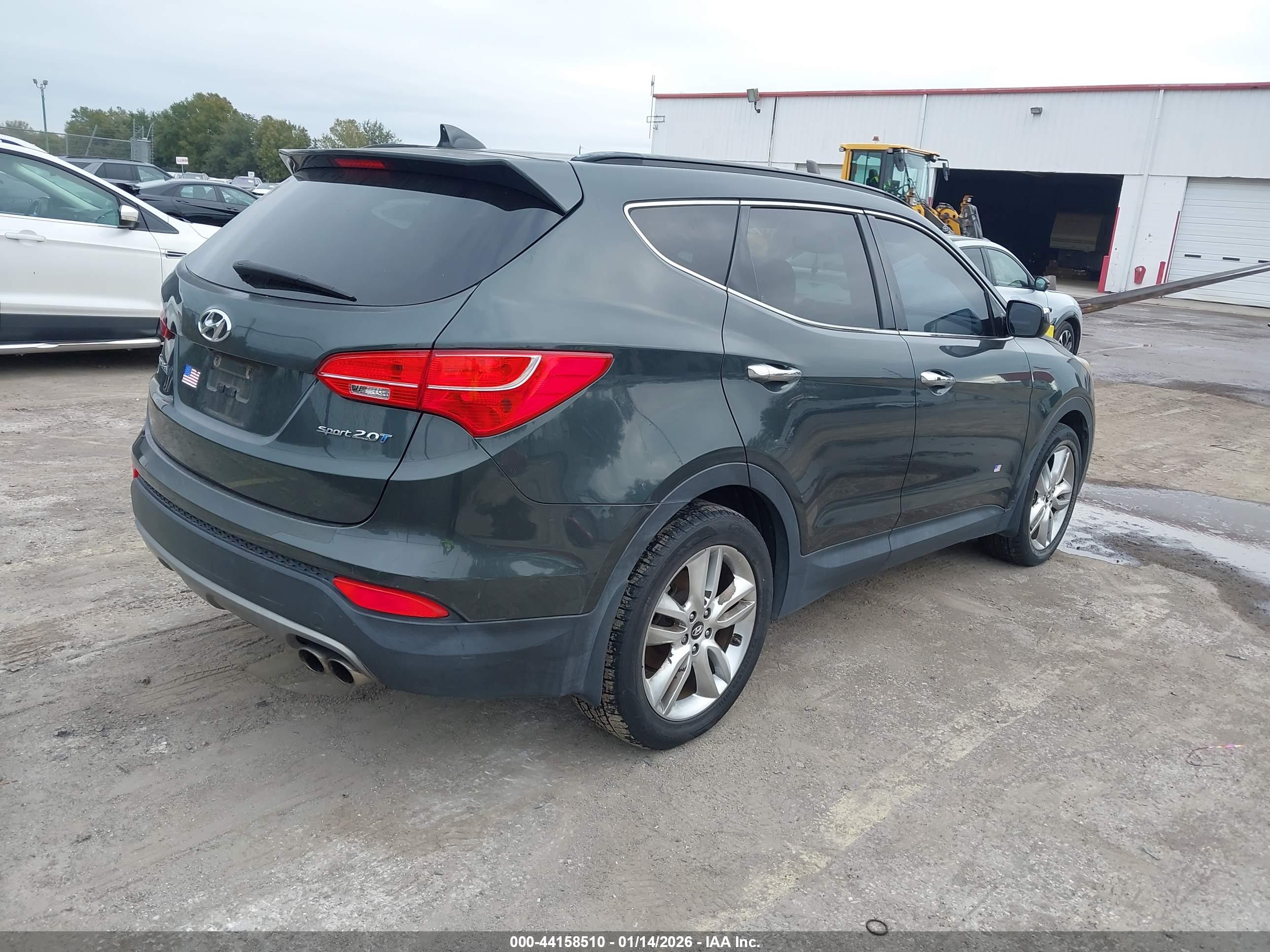 HYUNDAI SANTA image 4