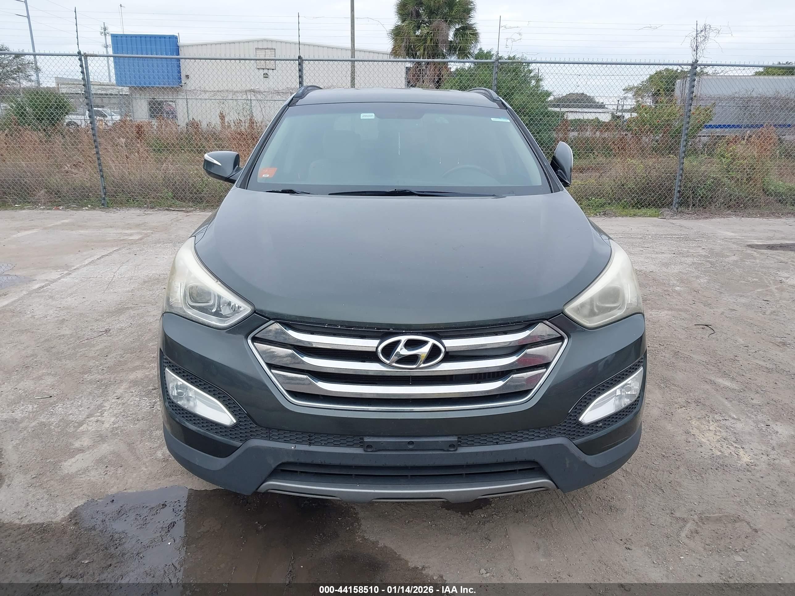 HYUNDAI SANTA image 6