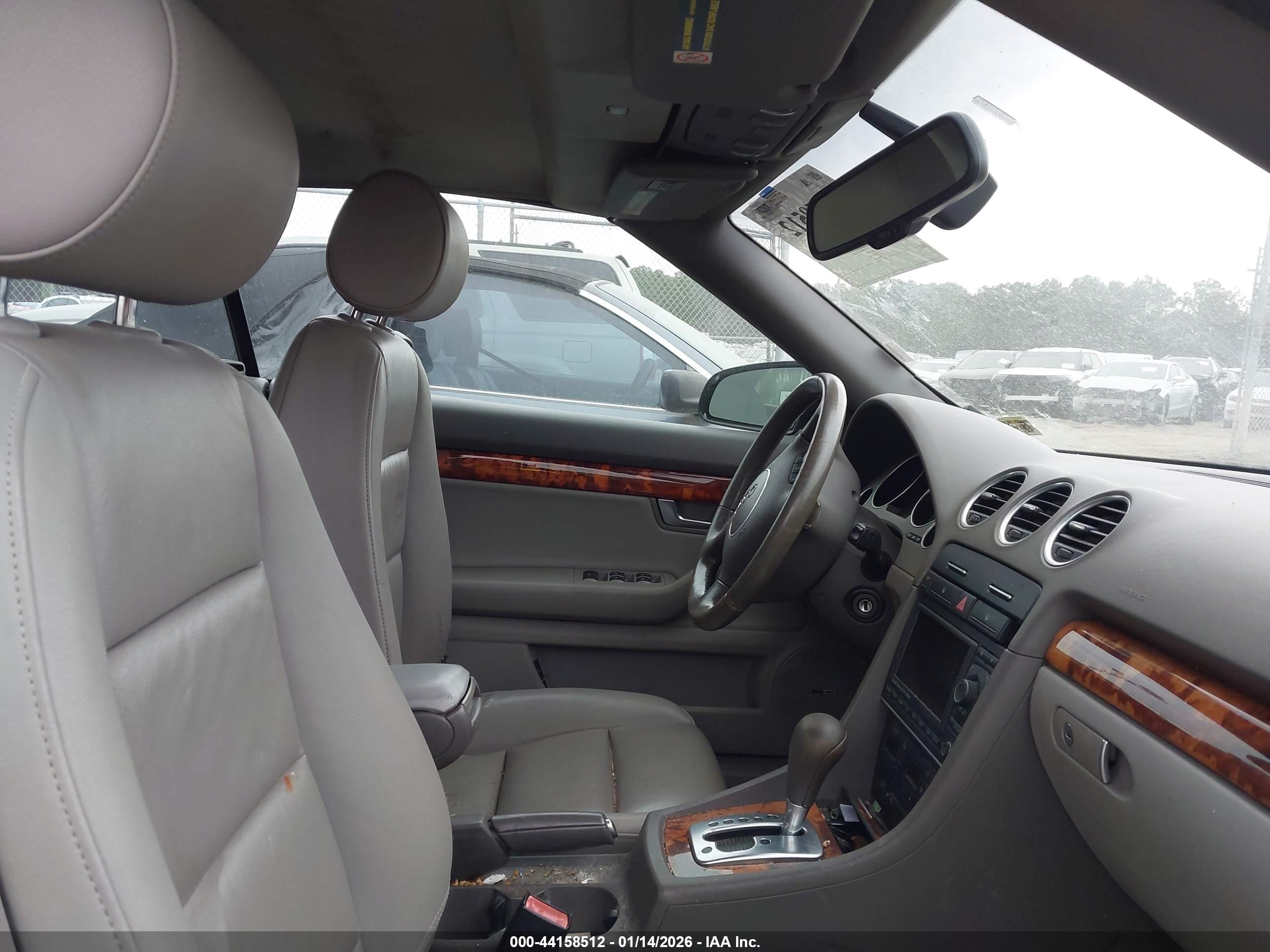 AUDI A4 image 5